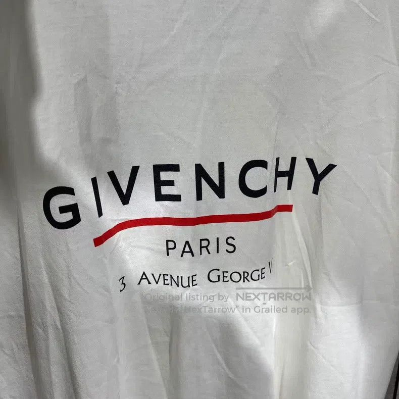 Givenchy Givenchy Slogan Pure White T-Shirt Size US S / EU 44-46 / 1 - 3 Thumbnail