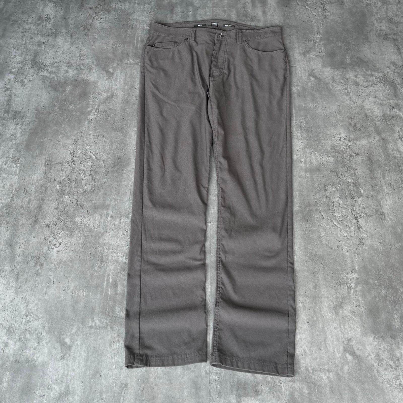 Japanese Brand × Prana × Vintage Prana Wolf Grey Slim Fit Lightweight Casual Chino Pants Size US 36 / EU 52 - 1 Thumbnail