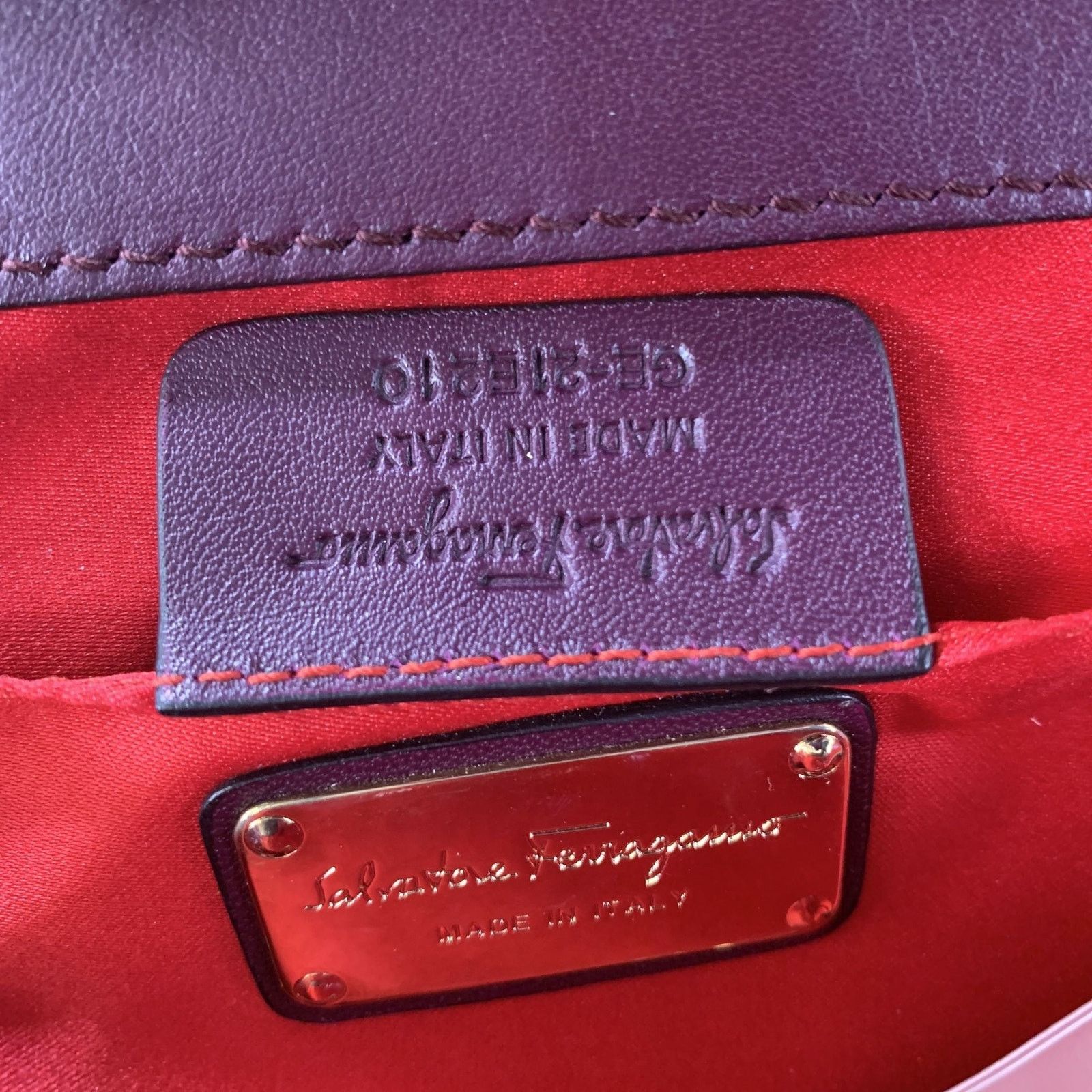 Salvatore Ferragamo SALVATORE FERRAGAMO Purple Quilted Patent Clutch Bags Size ONE SIZE - 8 Thumbnail