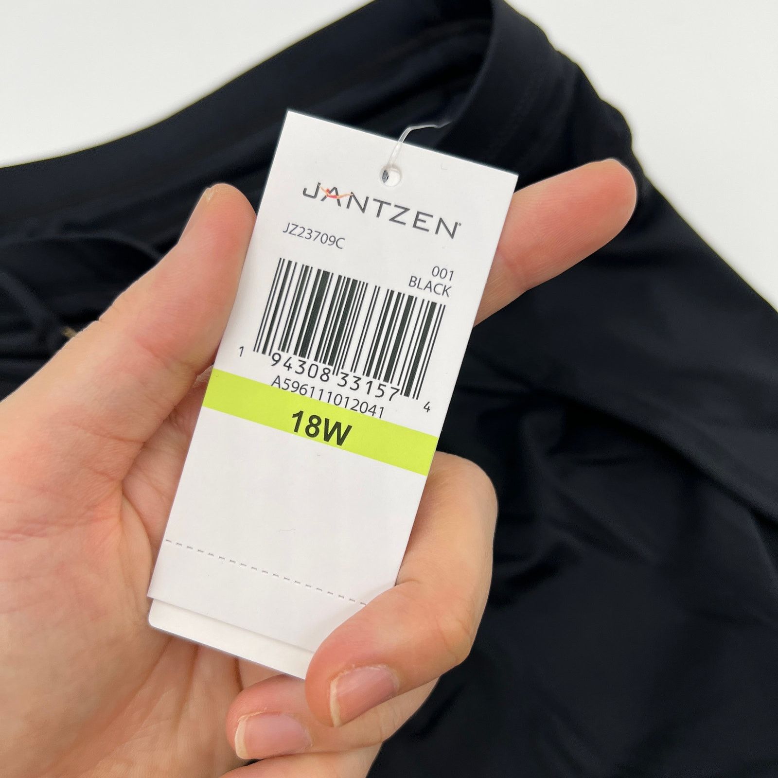 Jantzen Jantzen Cover-Up Swim Over-Short Black Size Plus 18 Size 40" / US 18 - 6 Thumbnail