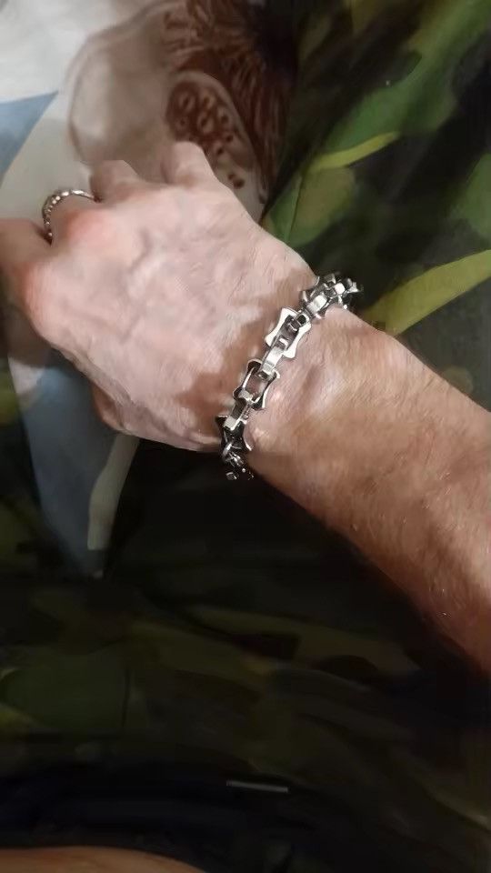 Japanese Brand 19 Cm Industrial Steel "Bones" Chain Bracelet Size ONE SIZE - 1 Thumbnail