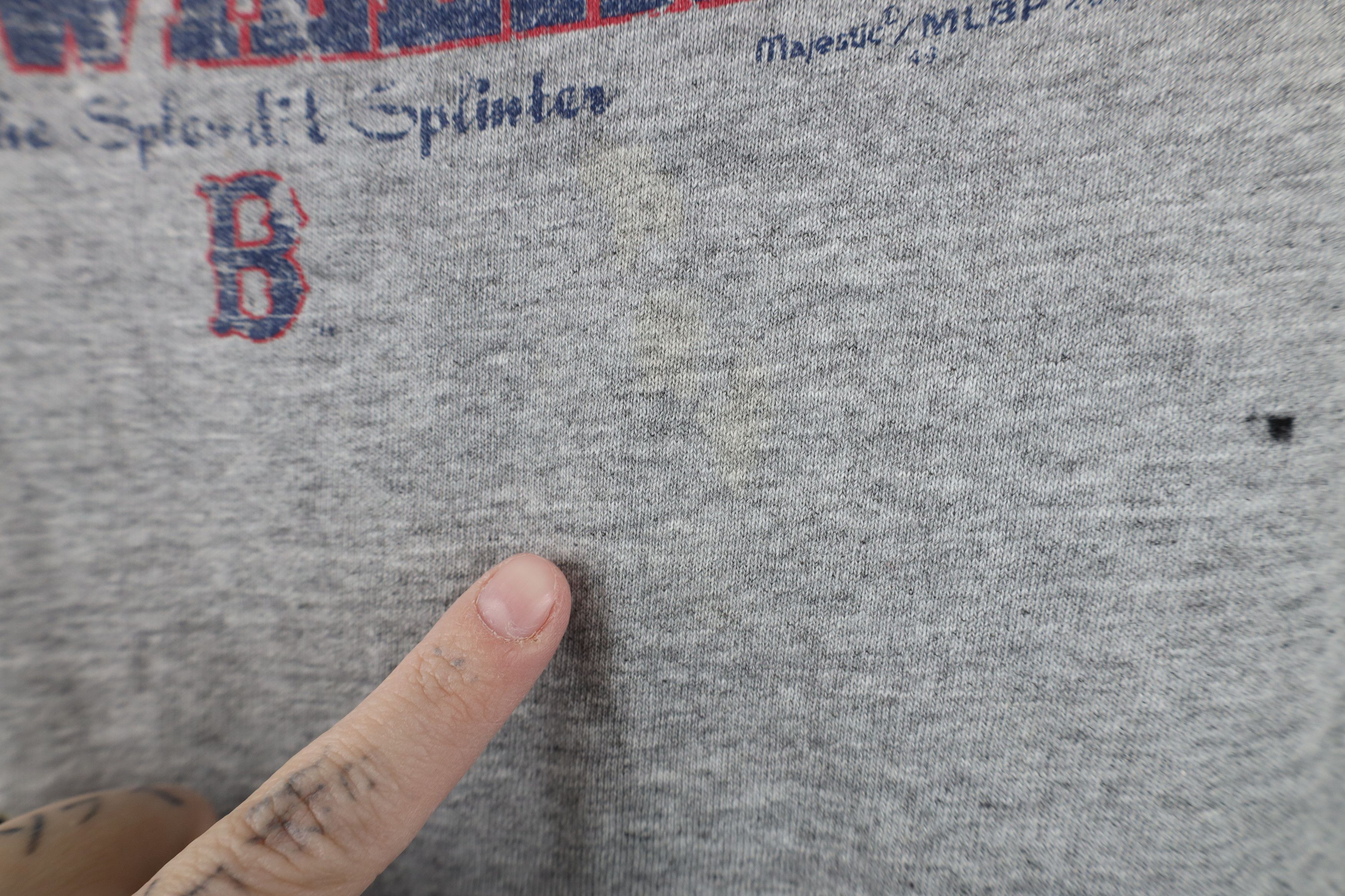 Majestic Vintage Y2K 2002 Majestic Boston Red Sox T-Shirt Gray Size US XL / EU 56 / 4 - 7 Thumbnail