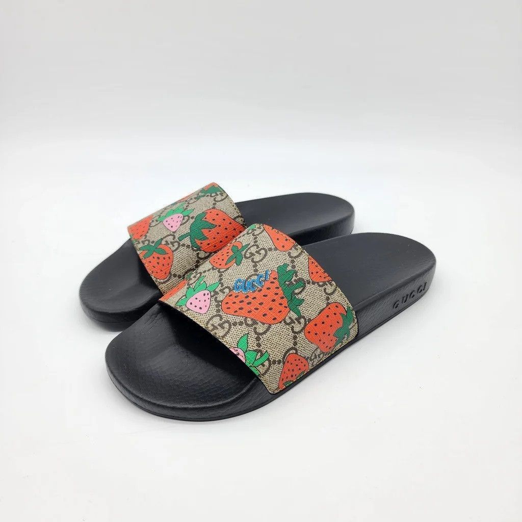 Gucci Strawberry Slides 35 Size US 5 / IT 35 - 4 Thumbnail