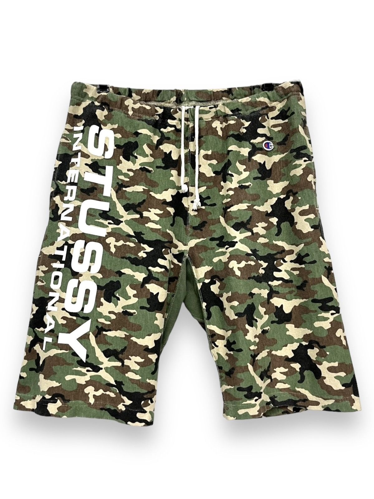 Stussy 🔥STUSSY INTERNATIONAL x CHAMPION Reverse Weave Camo Shorts Size US 34 / EU 50 - 3 Thumbnail