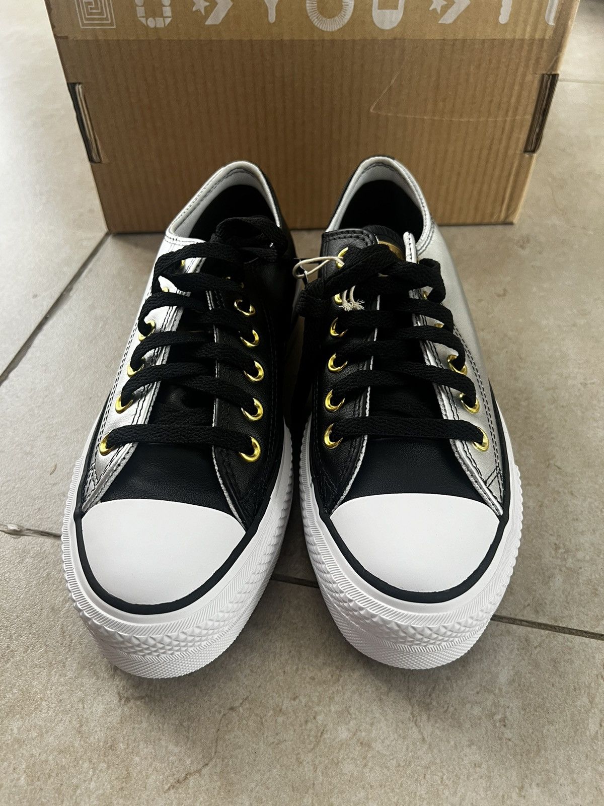Converse CTAS Lift Platform Leather Low Top by You Size US 6 / IT 36 - 3 Thumbnail