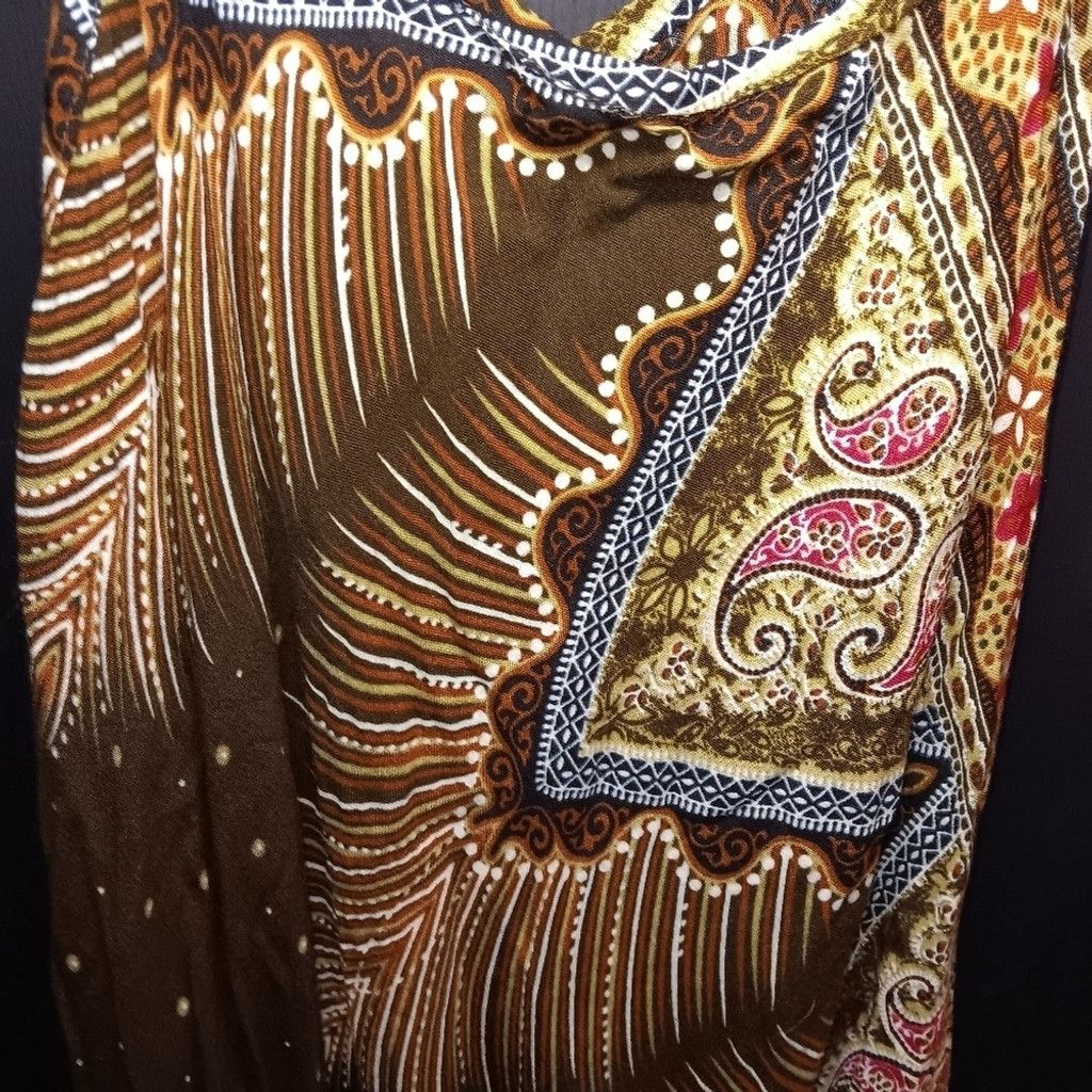 Unknown London No brand dress, colorful print, no size, looks Medium, GUC Size M / US 6-8 / IT 42-44 - 5 Thumbnail