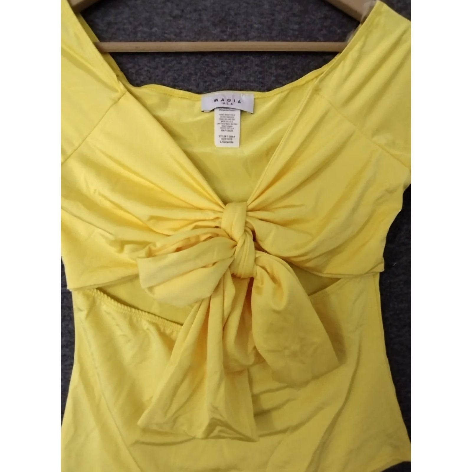 Vintage MAGIA Bodysuit Women Solid Yellow Short Sleeve Open Tummy Tie Front Size L Size L / US 10 / IT 46 - 3 Thumbnail