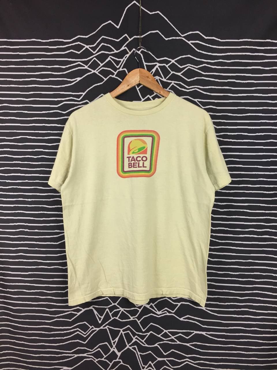 Ripple Junction Vtg Taco Bell Fast Food Classic Logo Ripple Junction Tee Size US L / EU 52-54 / 3 - 1 Thumbnail