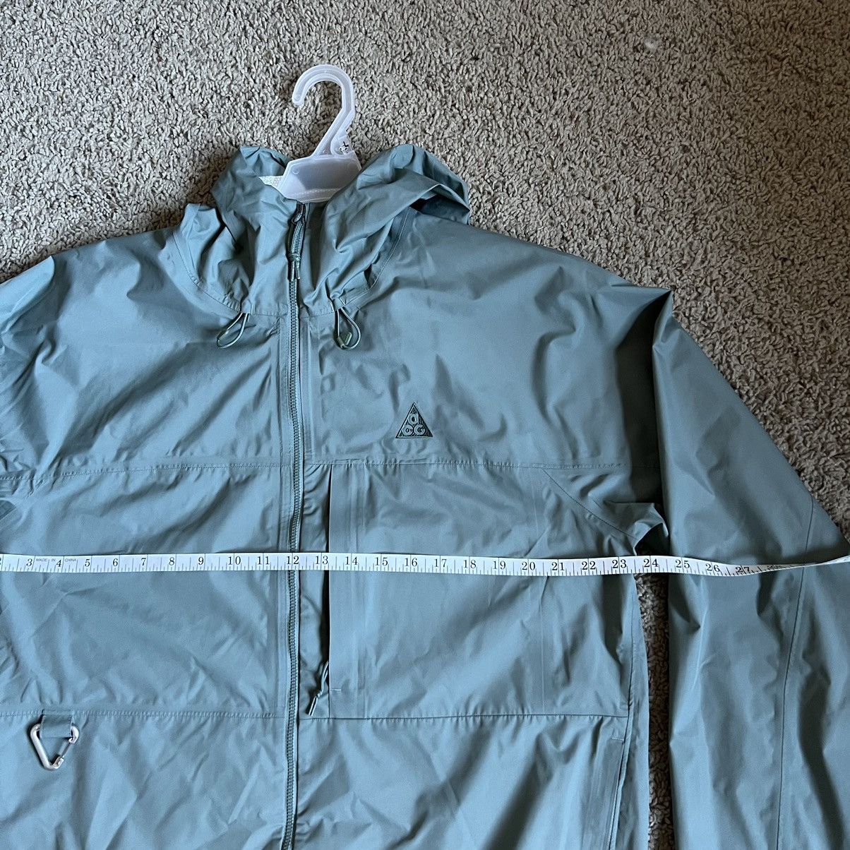 Nike Nike ACG Tuff Nuggets Rain Jacket Size US M / EU 48-50 / 2 - 7 Thumbnail