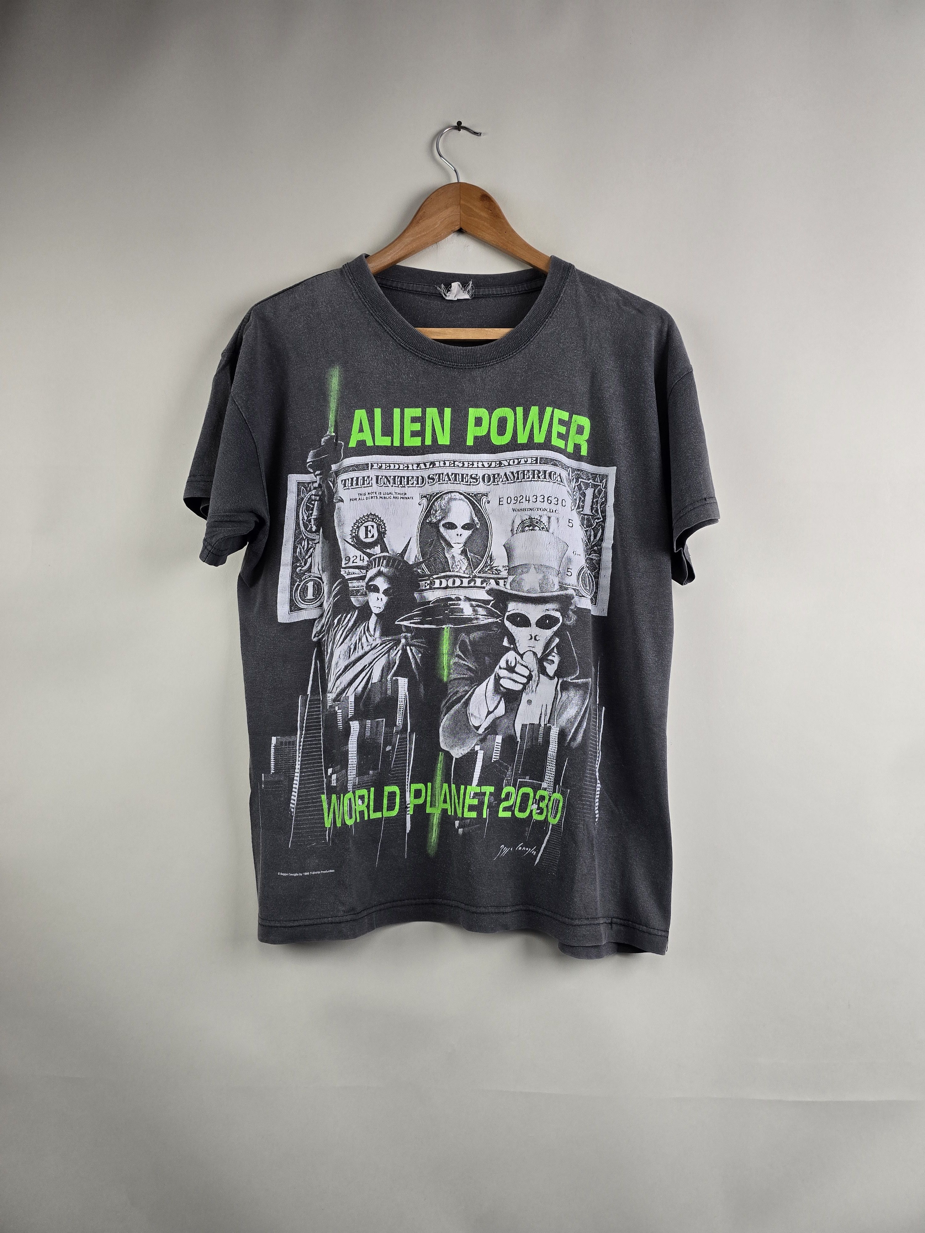 Alien Workshop × Vintage 90s Alien Power 2030 UFO M 20" 25.5" Size US M / EU 48-50 / 2 - 1 Thumbnail