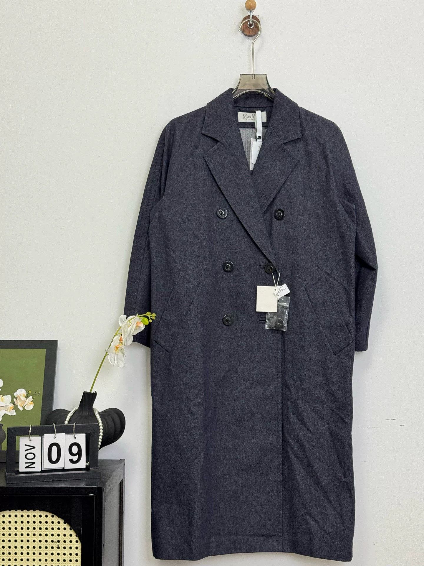 Max Mara maxmara double-breasted denim coat Size US S / EU 44-46 / 1 - 1 Thumbnail