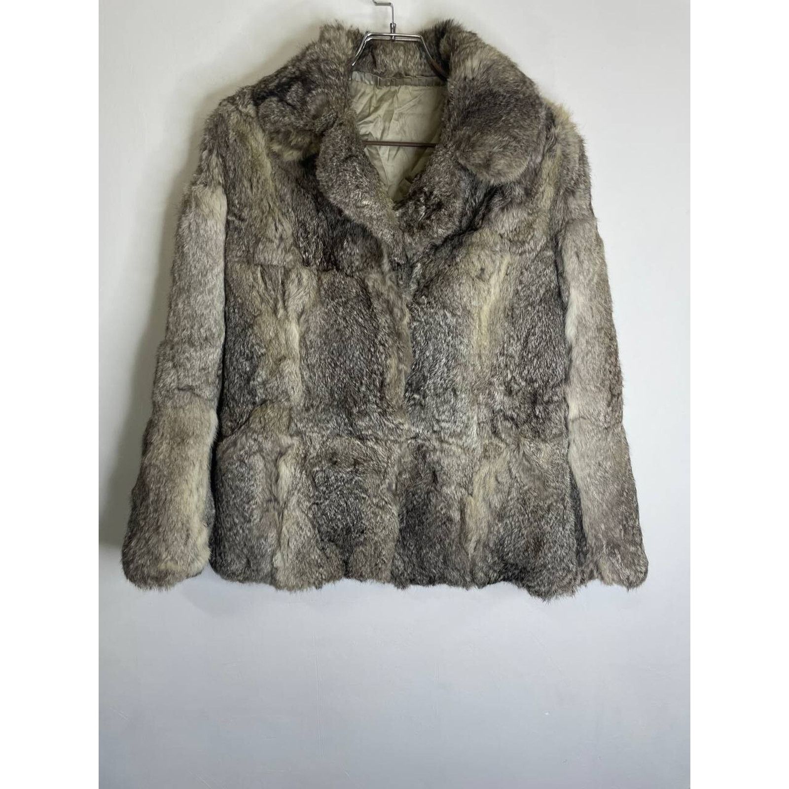 Japanese Brand × Vintage Vintage Real Fur Coat by Elegance Paris Gray Short Jacket Size M / US 6-8 / IT 42-44 - 4 Thumbnail