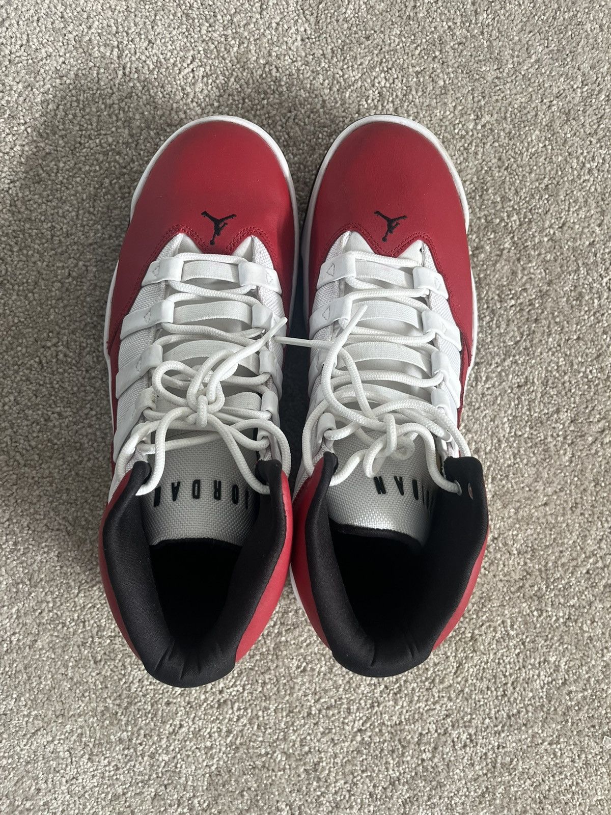 Nike Nike Air Jordan Max Aura Gym Red Size US 11 mens Size US 11 / EU 44 - 4 Thumbnail