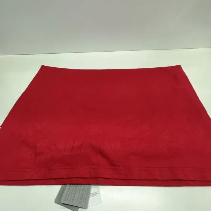 Balenciaga Balenciaga Red Half-Funnel Neck T-Shirt 0079-2507 Size XS / US 0-2 / IT 36-38 - 6 Thumbnail