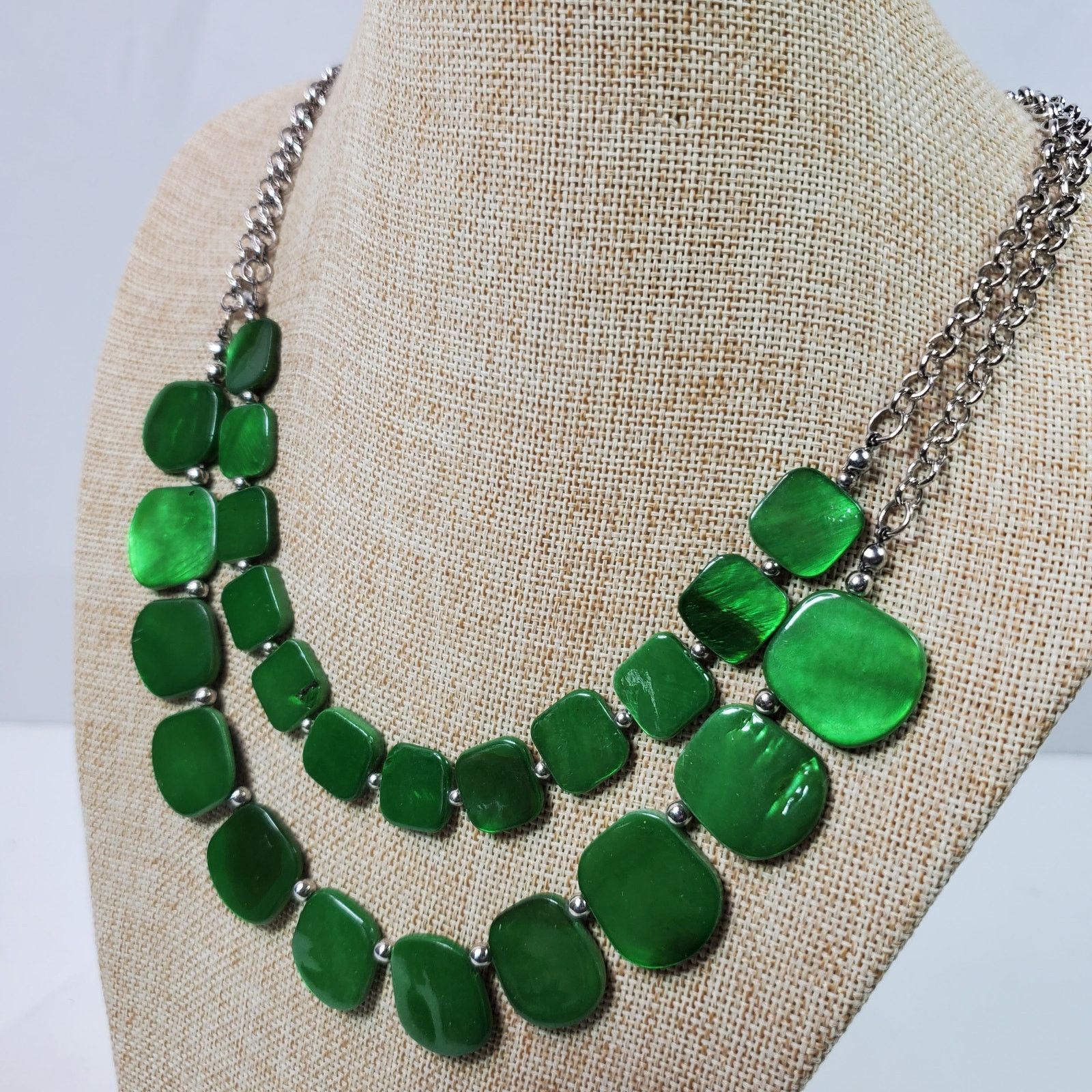 The Unbranded Brand Casual Career Green Bead Silver Tone Chain Necklace 18 Inch Size ONE SIZE - 3 Thumbnail