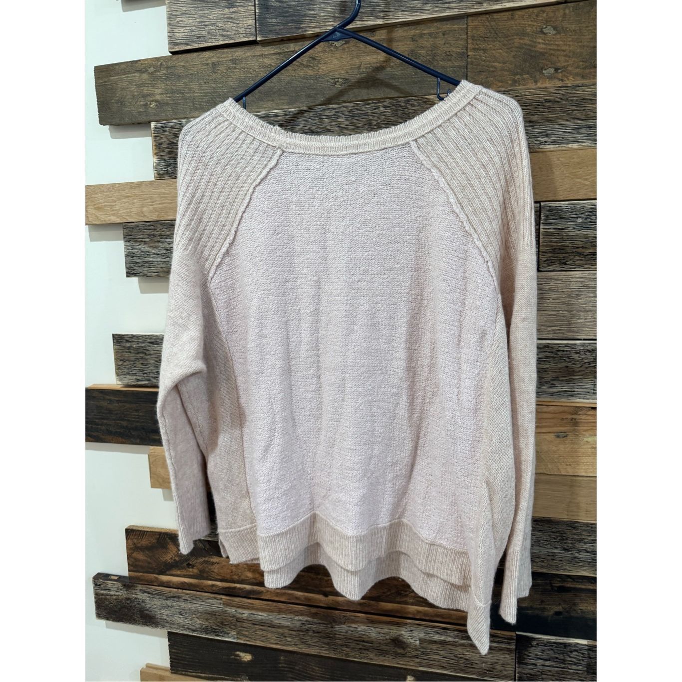 Free People Free People Sweater Oversized Two Tone Dolman Sleeve Sz S Size S / US 4 / IT 40 - 2 Thumbnail