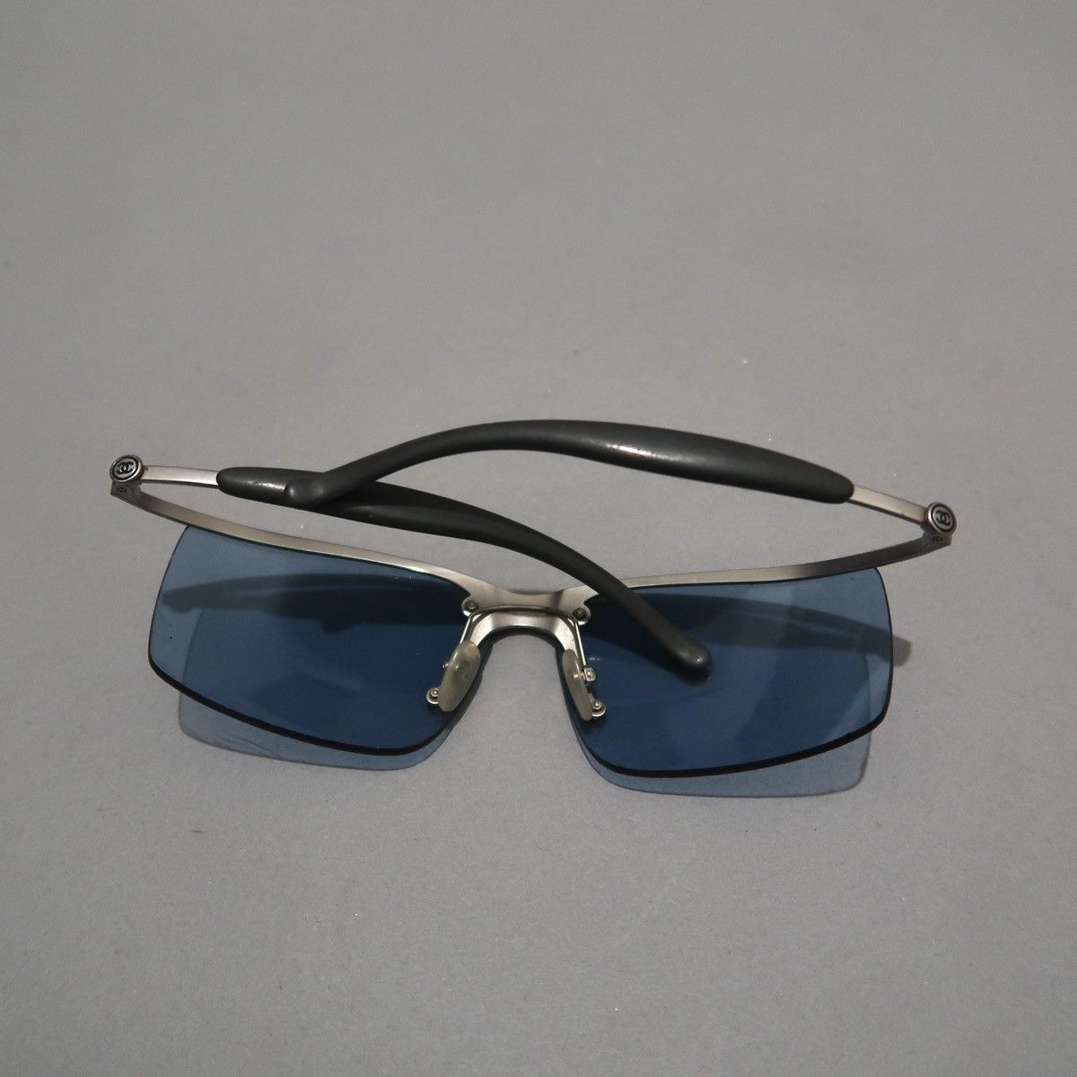 Chanel Vintage Chanel sunglasses Size ONE SIZE - 2 Thumbnail