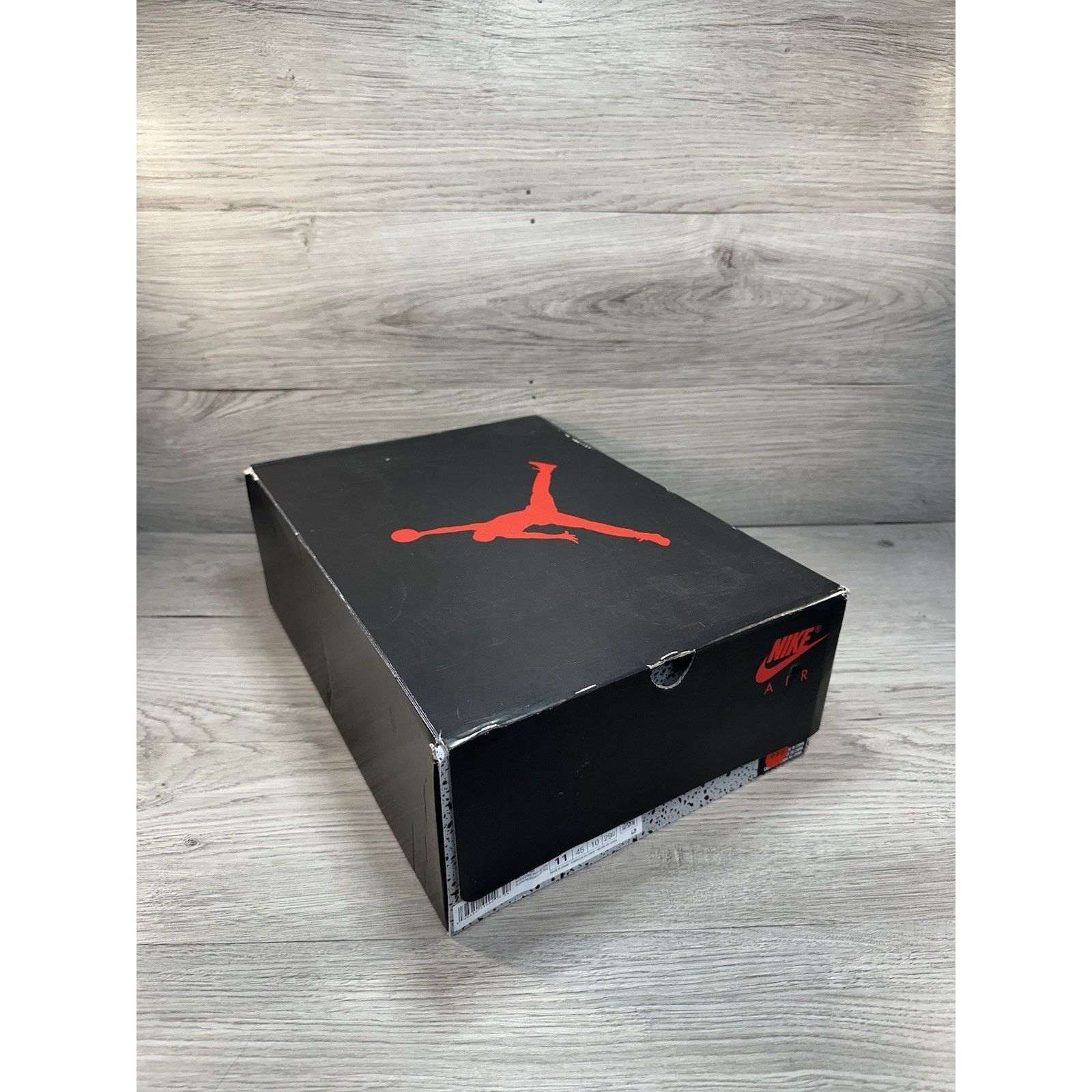 Jordan Brand Air Jordan 5 Retro Fire Red 2025 - Size 11 Size US 11 / EU 44 - 9 Thumbnail