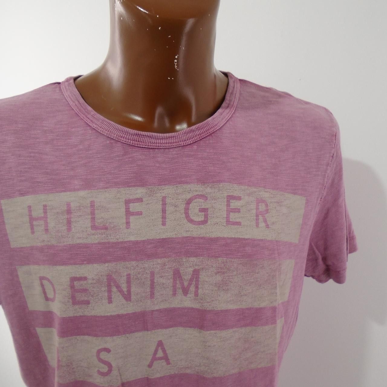 Tommy Hilfiger Men's T-Shirt Tommy Hilfiger Size US XL / EU 56 / 4 - 7 Thumbnail