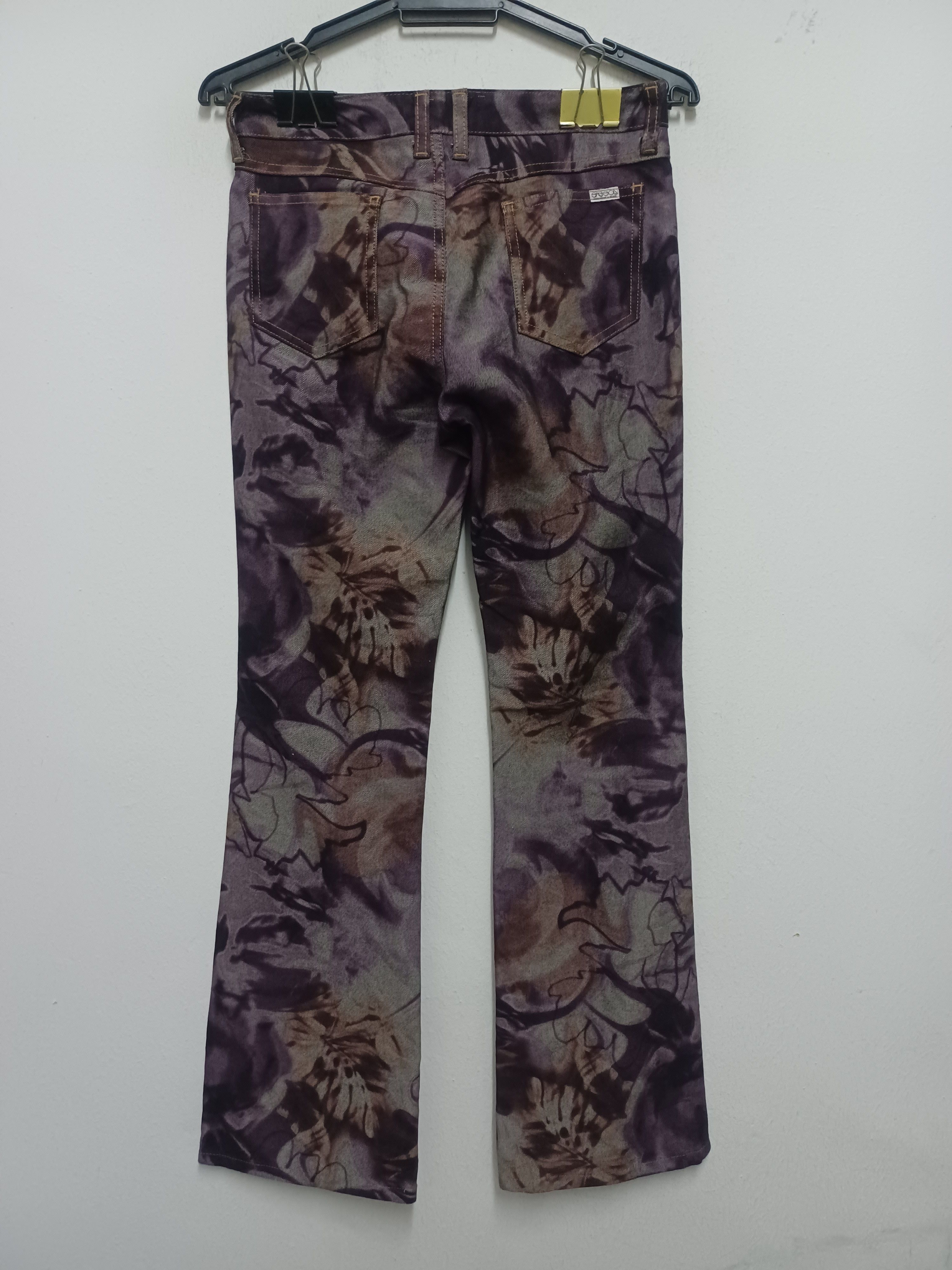 Japanese Brand SAGOON ALL OVER PRINTED,BOOTCUT JEANS Size 28" / US 6 / IT 42 - 2 Thumbnail