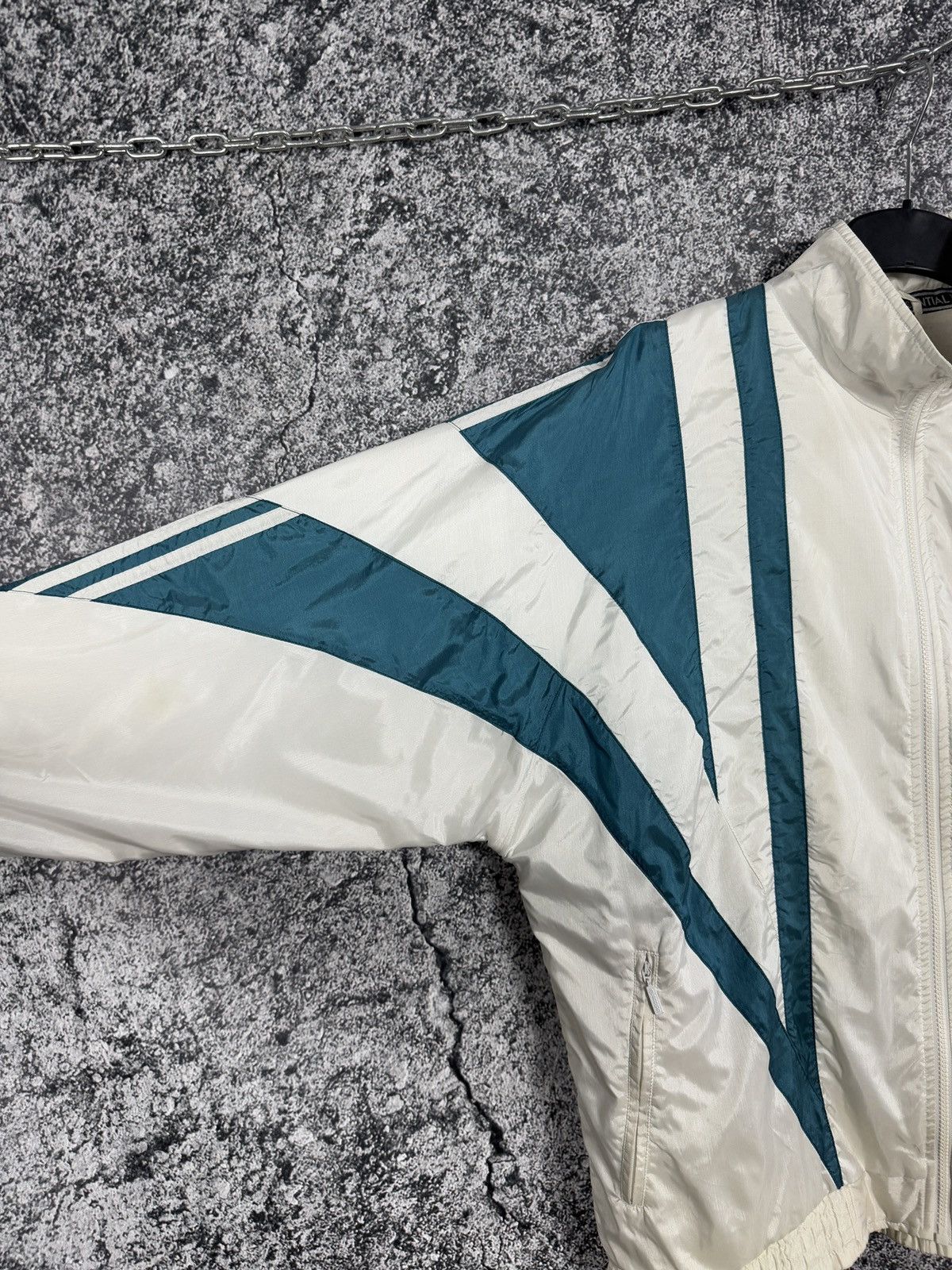 Adidas Men’s Adidas Vintage 90s Nylon Track Jacket Retro Y2K Size M Size US M / EU 48-50 / 2 - 6 Thumbnail