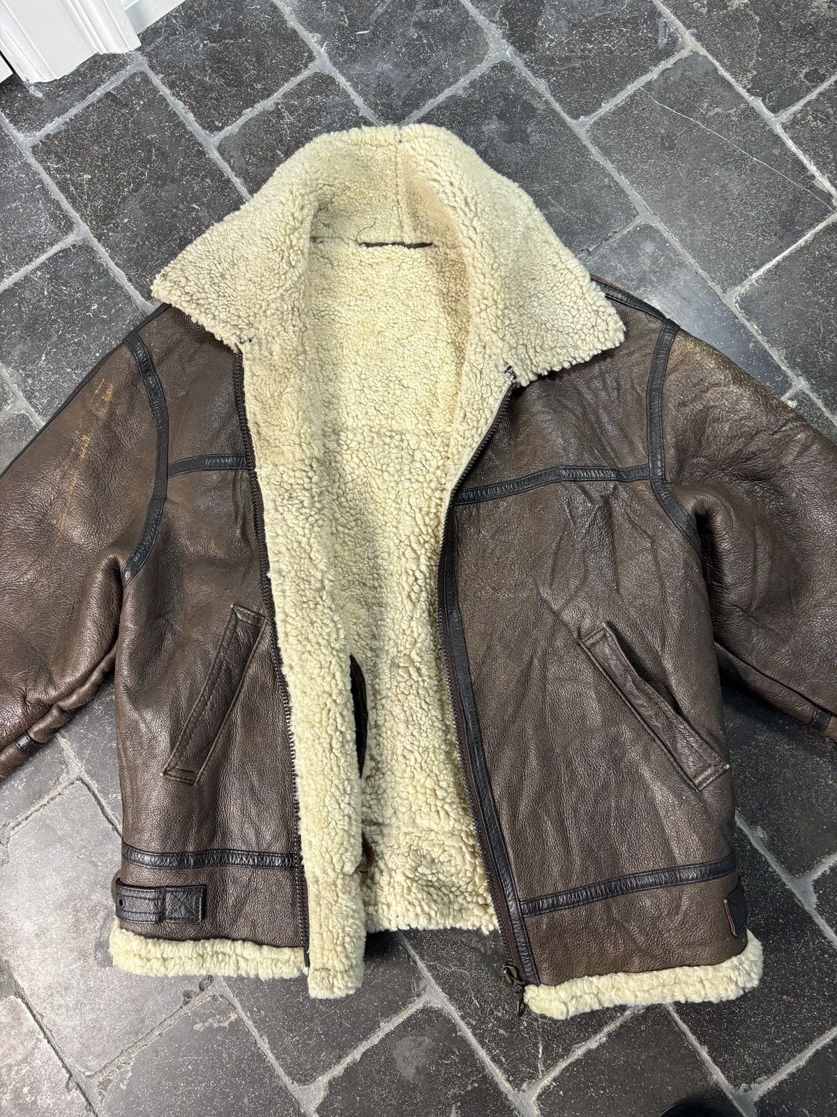 Leather Y2K Shearling Jacket Vintage Bomber Jacket Sheepskin Leather Size US M / EU 48-50 / 2 - 3 Thumbnail
