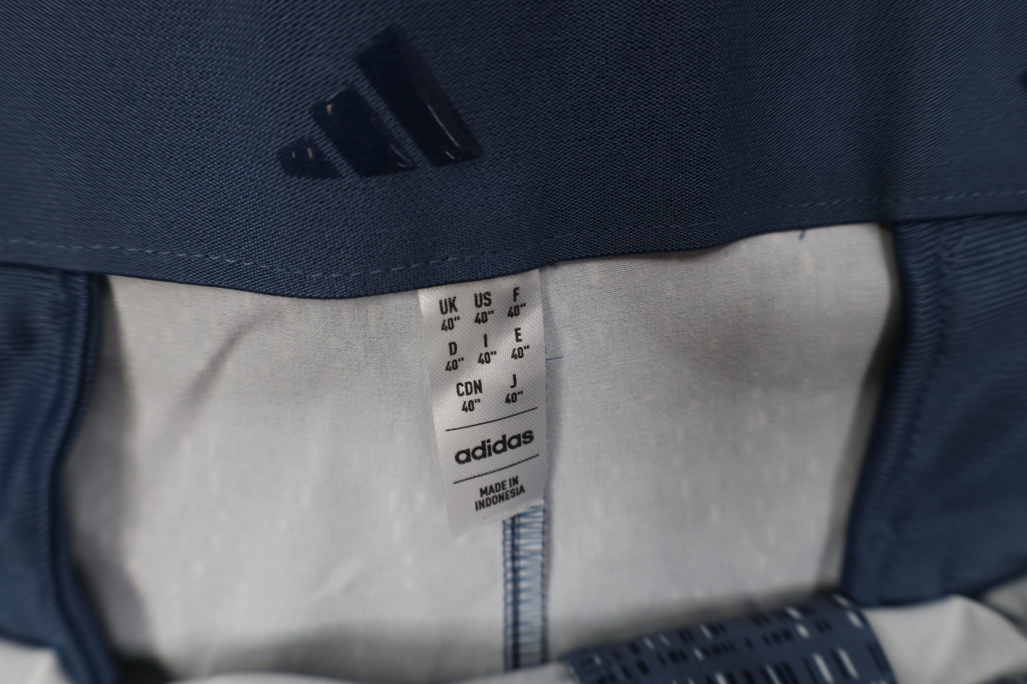 Adidas Deadstock Vintage Y2K Adidas Golf Geometric Golfing Shorts Size US 40 / EU 56 - 6 Thumbnail