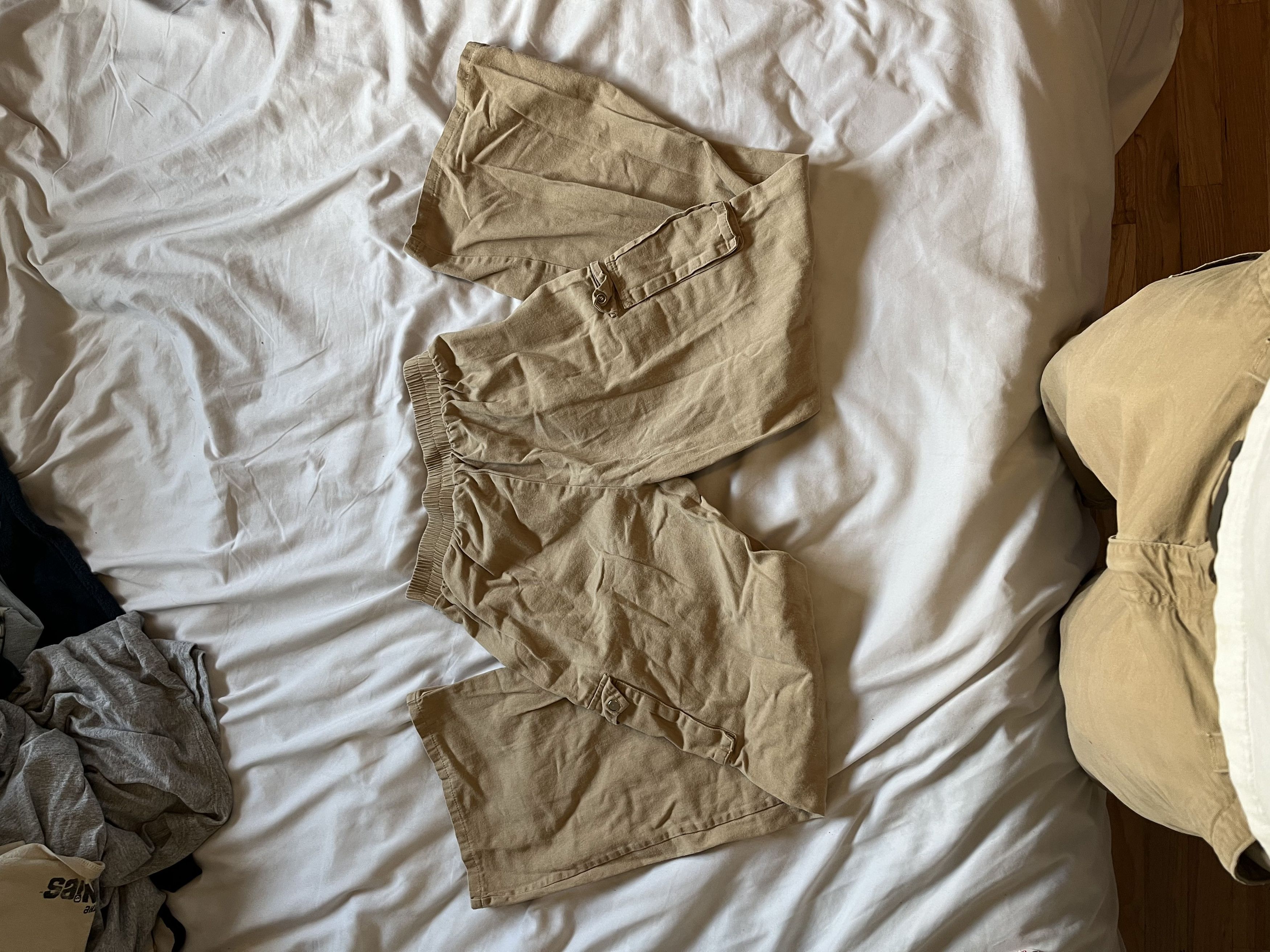 PrettyLittleThing PrettyLittleThing Flared Cargo Pants Size 27" / US 4 / IT 40 - 4 Thumbnail