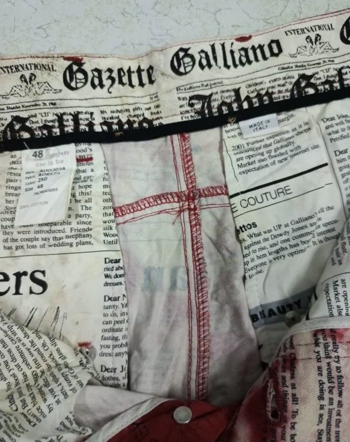 John Galliano Archive John Galliano news papper curves pants Size US 34 / EU 50 - 7 Thumbnail