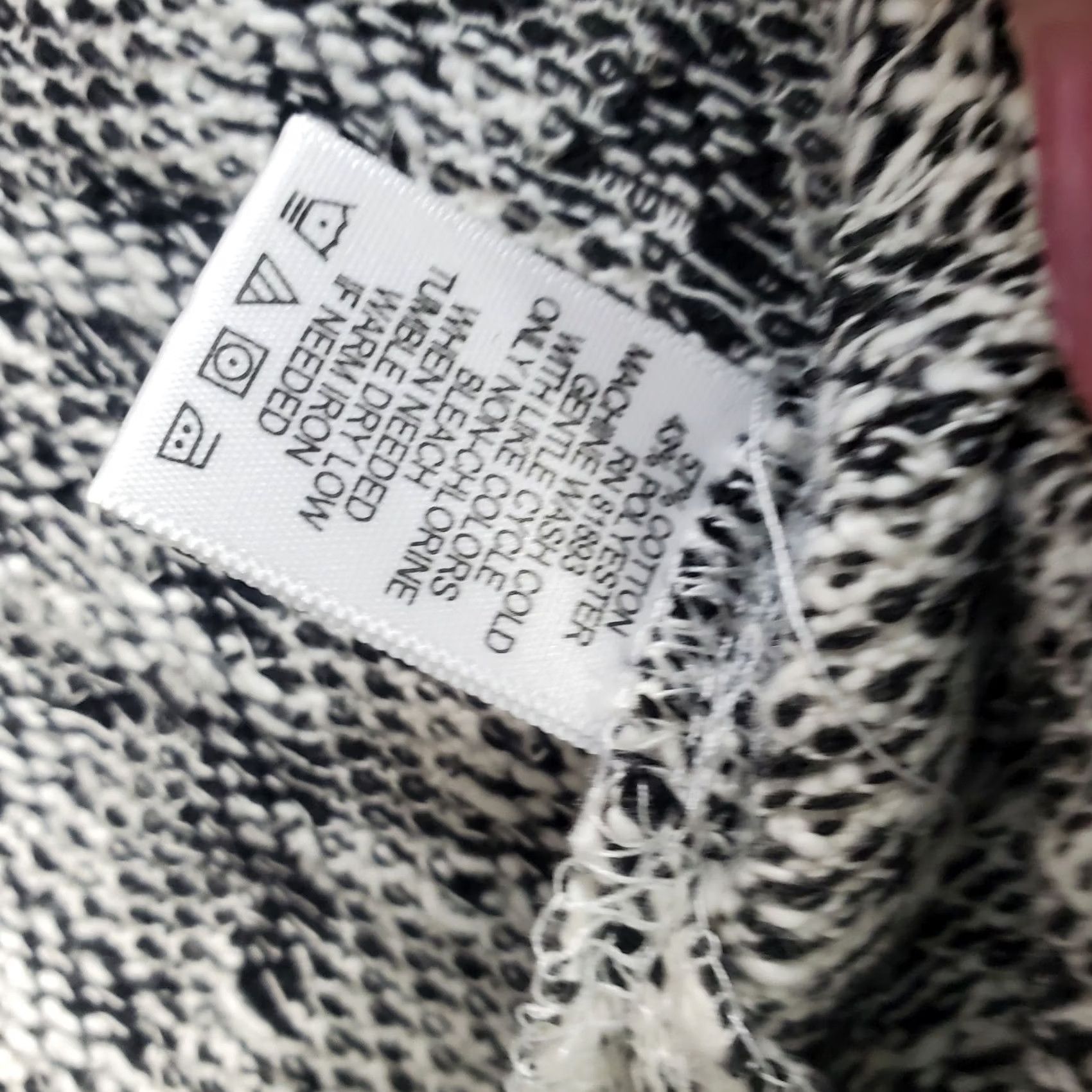 Denim & Co. Denim & Co. Tunic Top Womens 1X Multi Leopard Print Casual Long Sleeve V Neck Shirt Womens Size 1X Multicolor Leopard Print Casual Sleeve Dressy? Size XL / US 12-14 / IT 48-50 - 7 Thumbnail