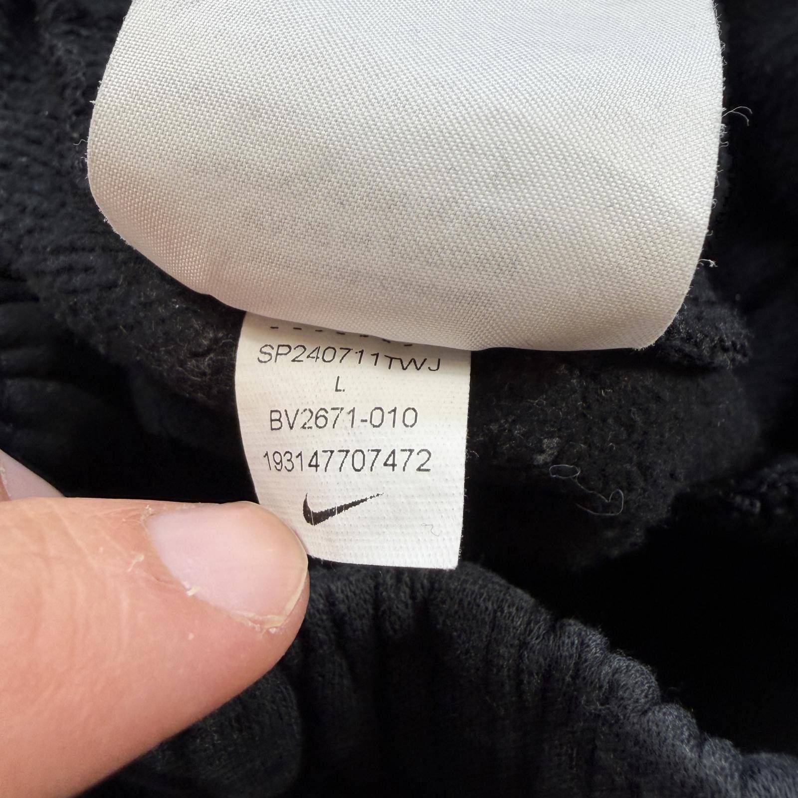 Nike Nike Mens Jogger Sweatpants Large Black Fleece Embroidered Size US 34 / EU 50 - 7 Thumbnail