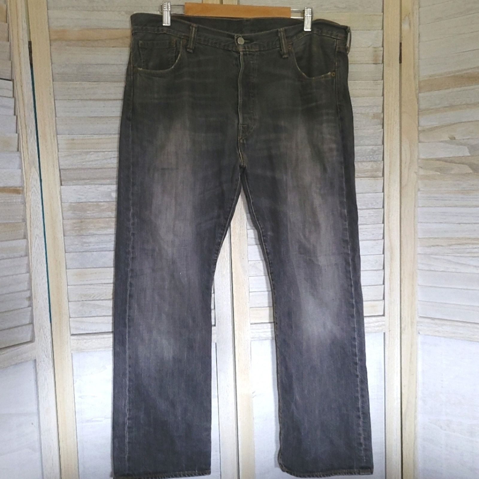 Levi's Levi's Button Fly Relaxed Mens Gray Jeans Size 36 36x29 Size US 36 / EU 52 - 1 Thumbnail