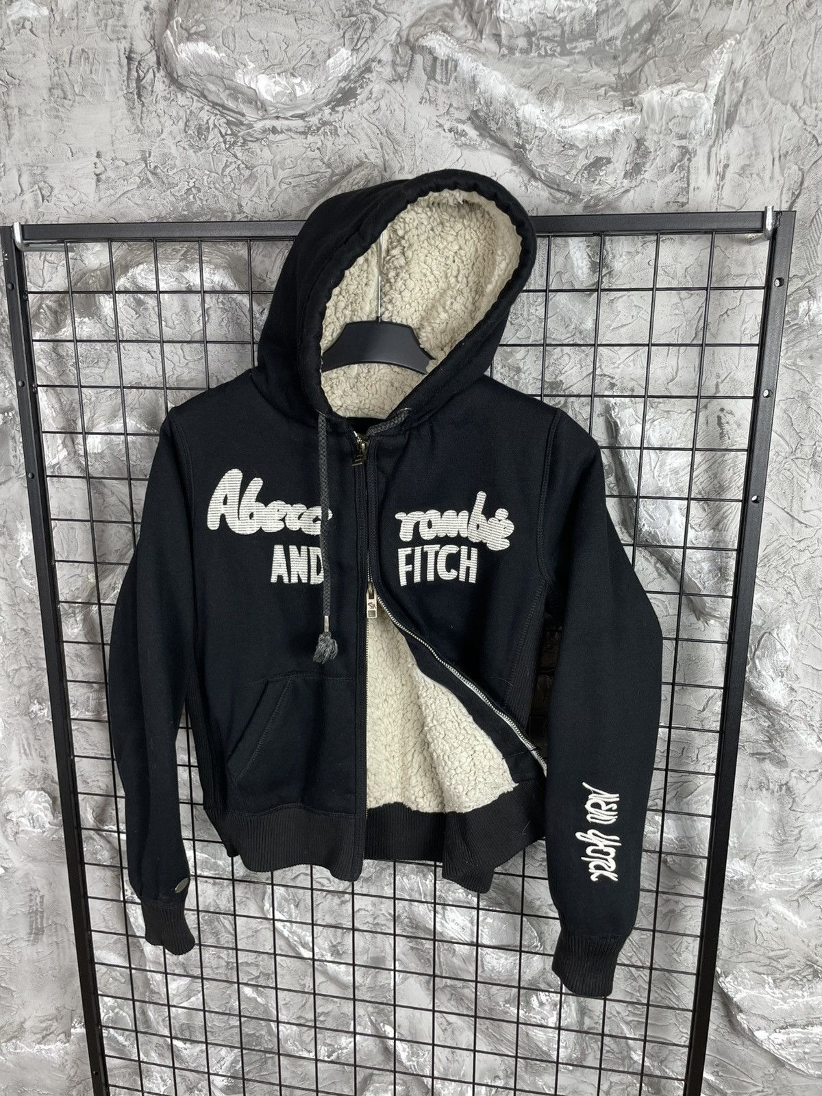If Six Was Nine Abercrombie and Fitch Vintage 2000s Y2K Fur Jacket LGB Style Size US S / EU 44-46 / 1 - 4 Thumbnail