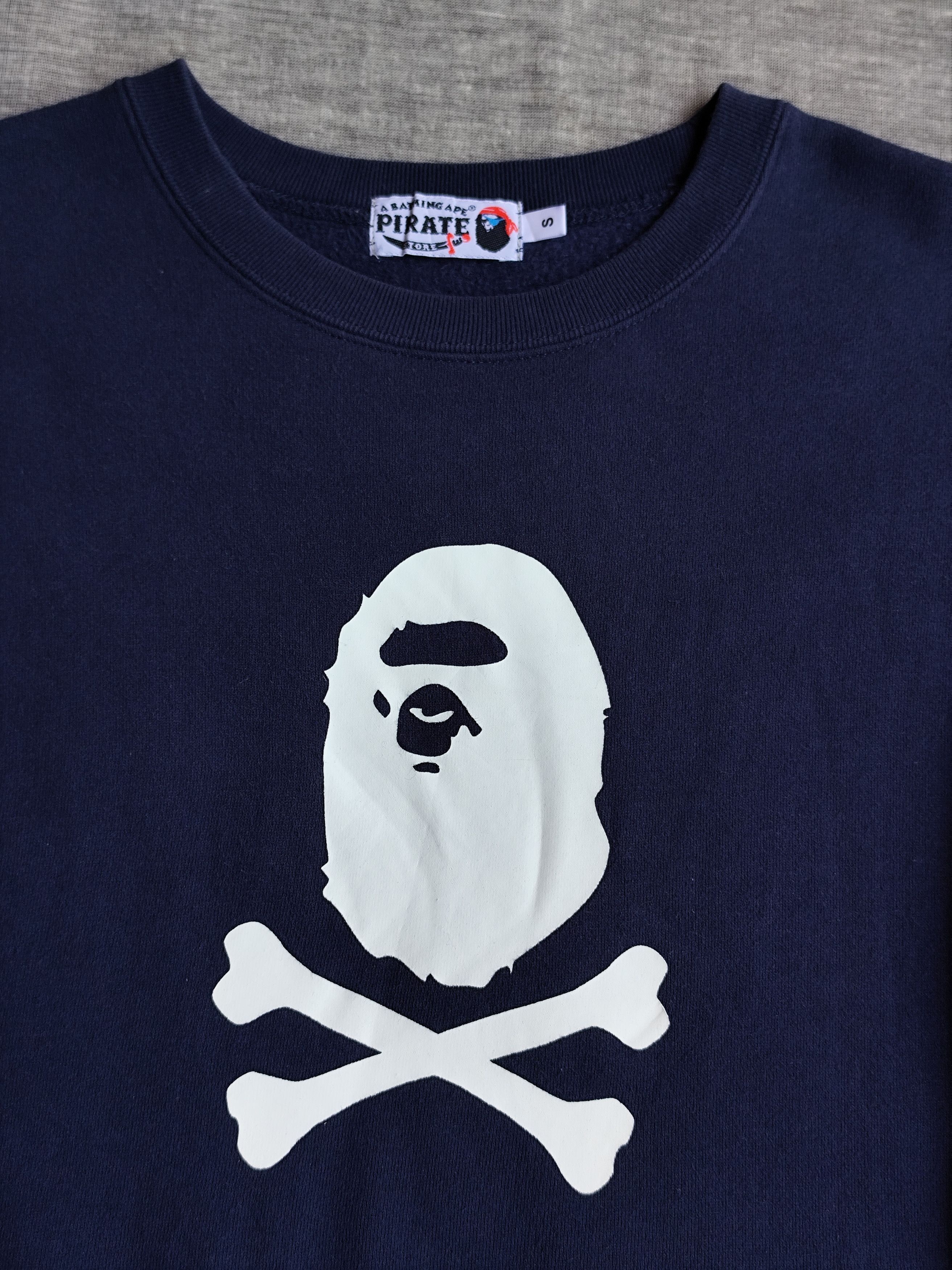 Bape A Bathing Ape Pirate Store Crewneck Sweatshirt Size US S / EU 44-46 / 1 - 2 Thumbnail