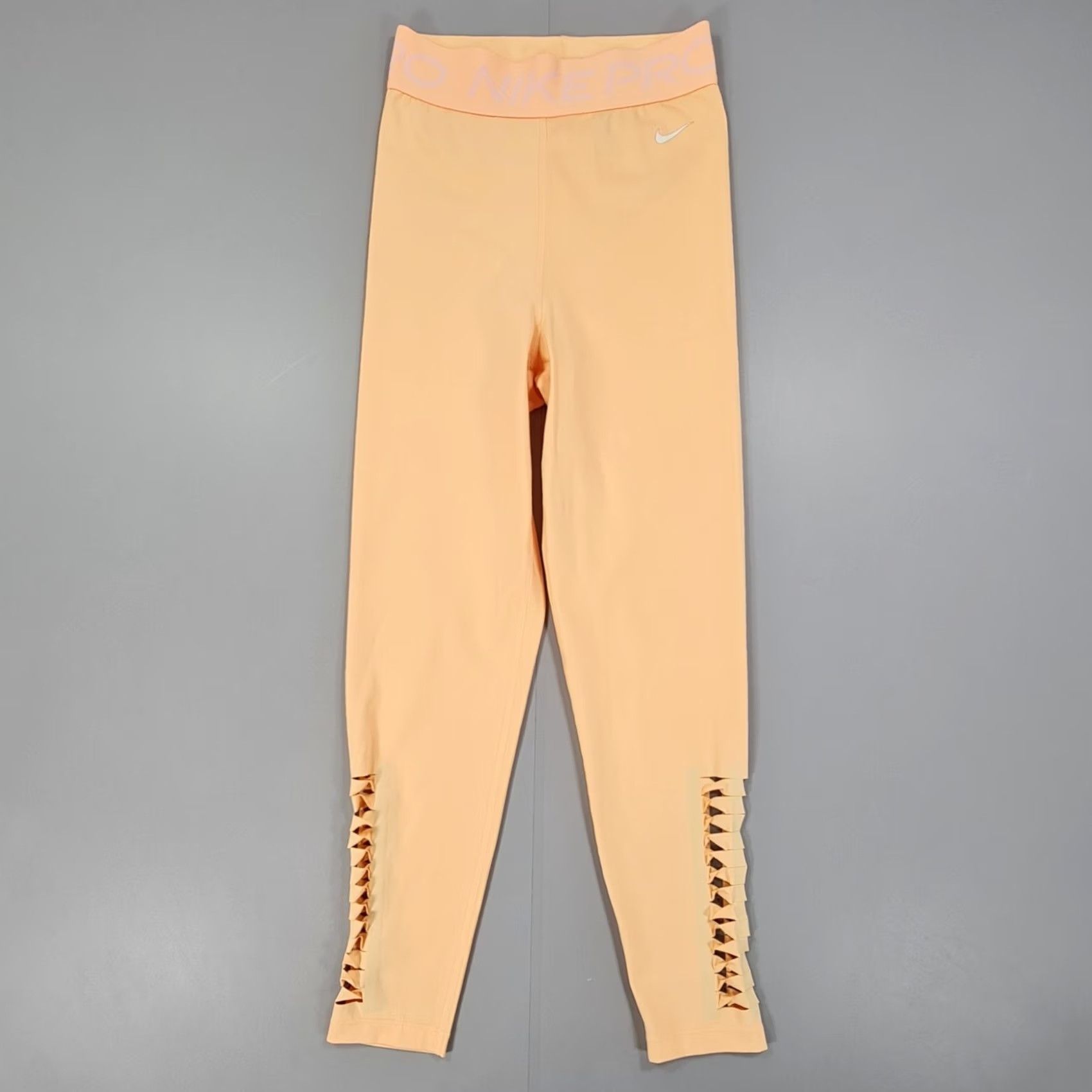 Nike VINTAGE Nike Pro Womens Leggings Orange Small High Rise Tight Fit 7/8 Length CU4718-884 Size 28" / US 6 / IT 42 - 2 Thumbnail