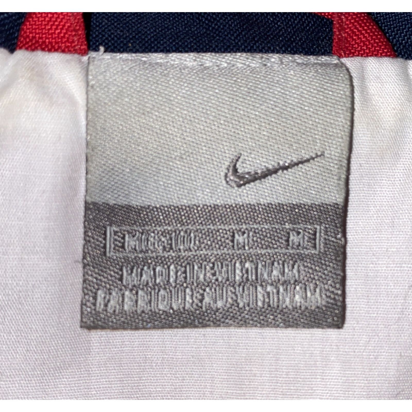 Nike Nike Jacket Full Zip Mens M Red Polyester Regular Size Nike Mens Red Polyester Full Zip Jacket Size M Size US M / EU 48-50 / 2 - 6 Thumbnail