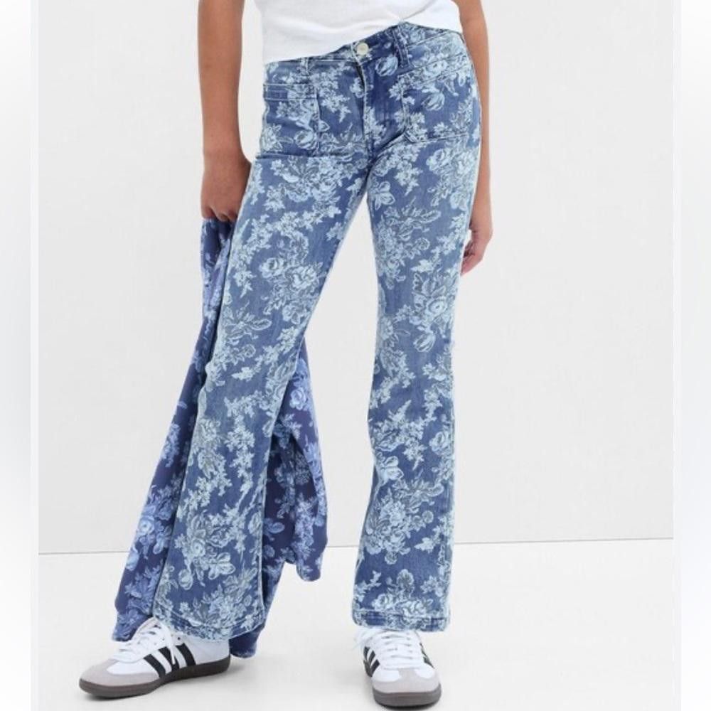 Designer LoveShackFancy NWT High Rise Floral Flare Jean Limited 28 Size 28" / US 6 / IT 42 - 2 Thumbnail