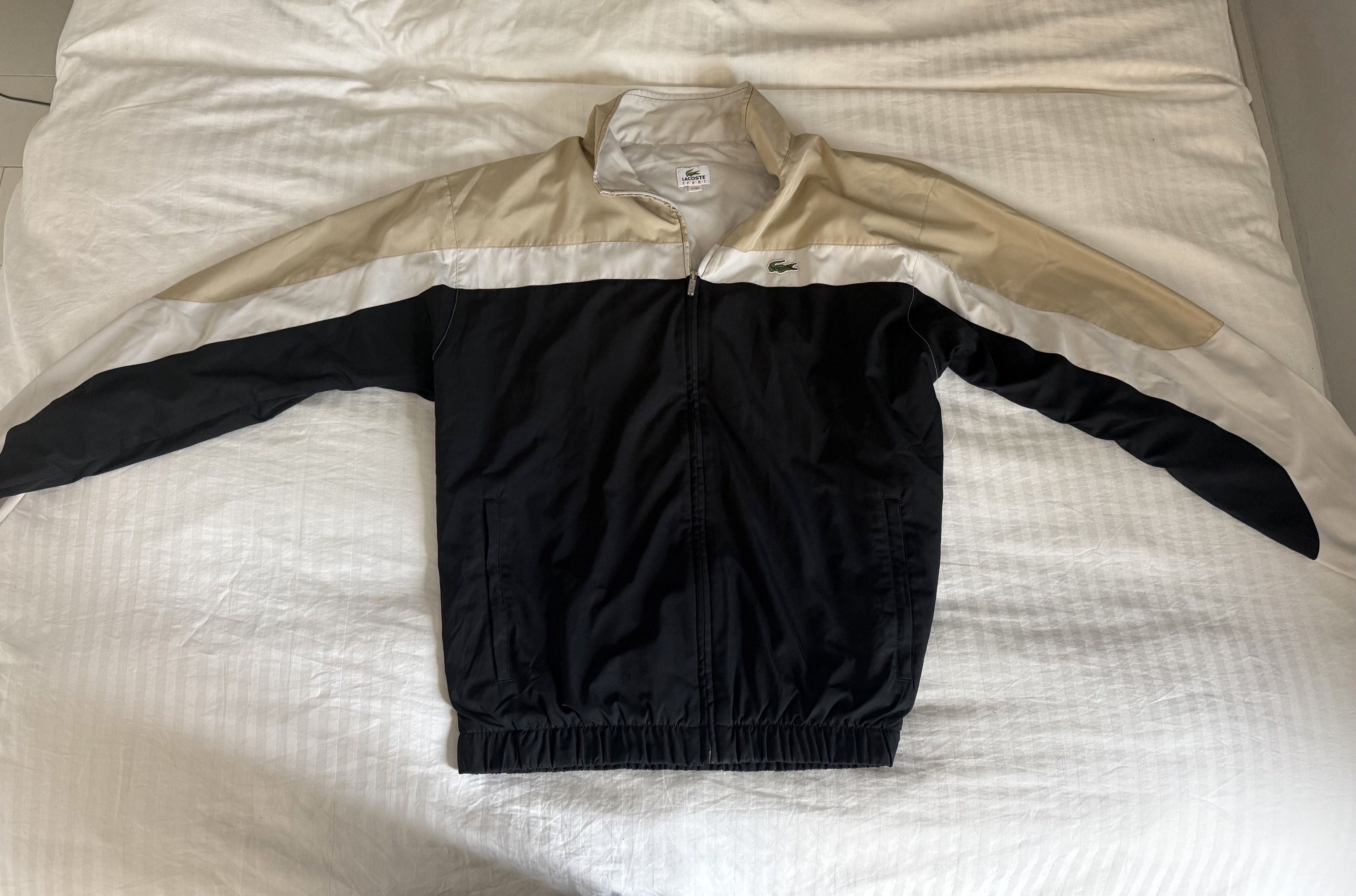 Lacoste Vintage Lacoste Sport Windbreaker Track Jacket XL Size 6 90s Size US XL / EU 56 / 4 - 1 Thumbnail