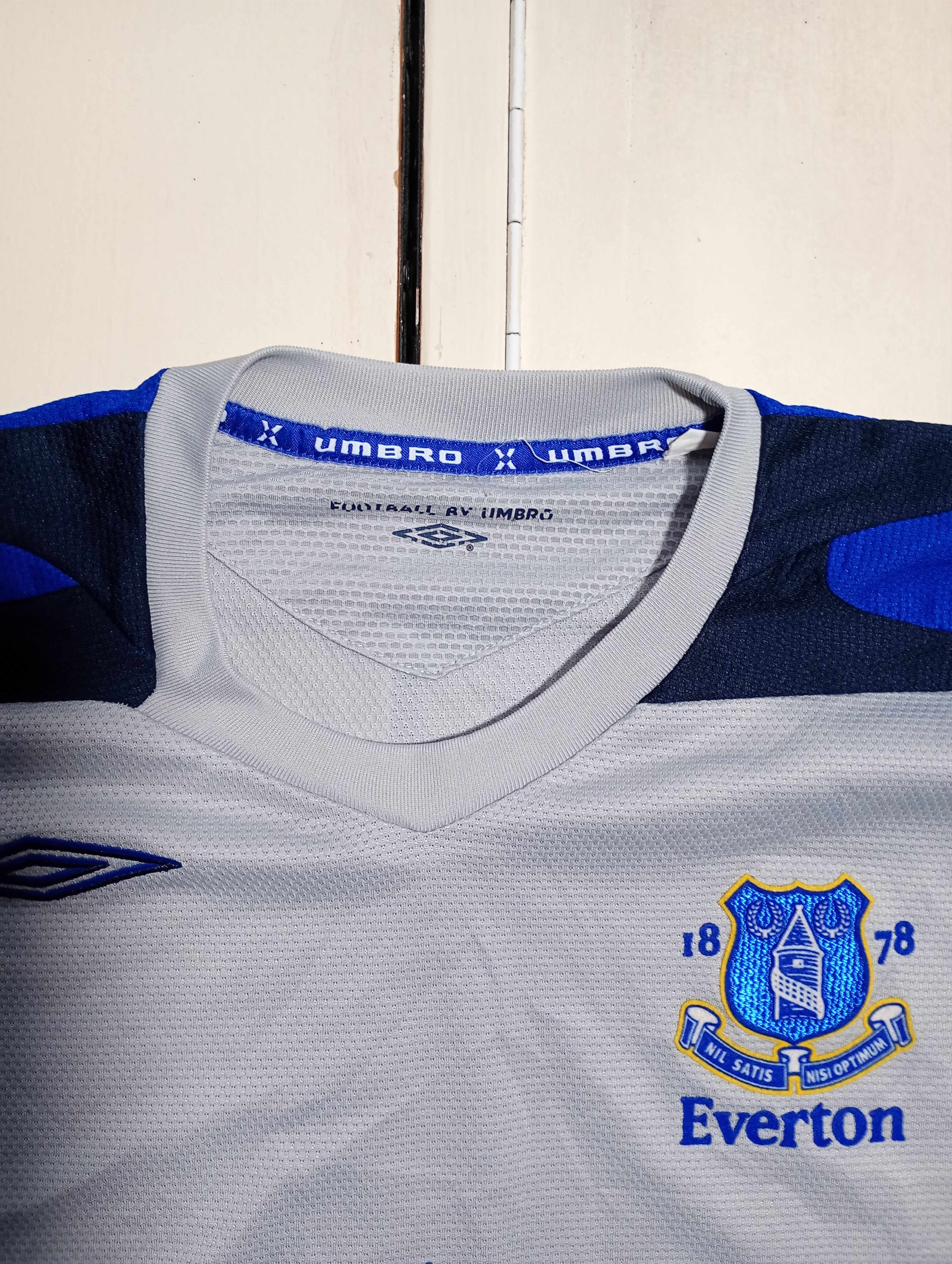 Umbro Umbro Everton FC Jersey 2005-2006 Size US L / EU 52-54 / 3 - 9 Thumbnail