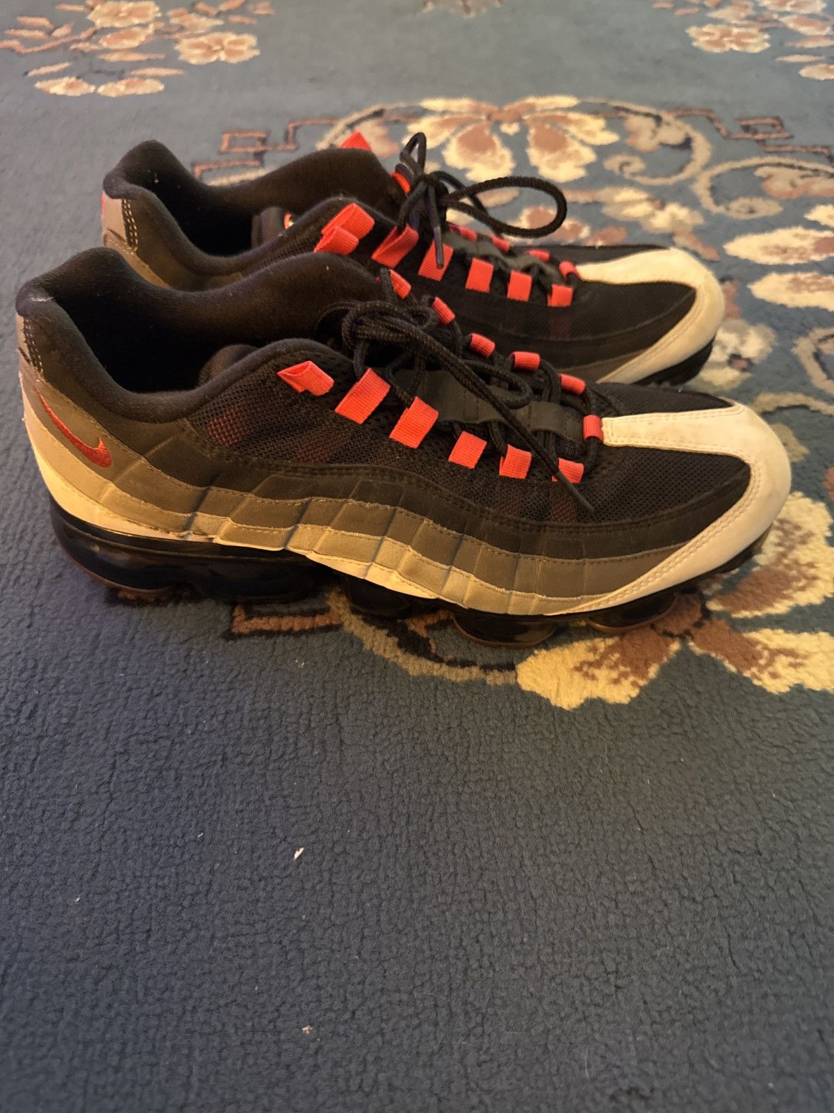 Nike Nike Air Max 95 Vapormax Size US 12 / EU 45 - 2 Thumbnail