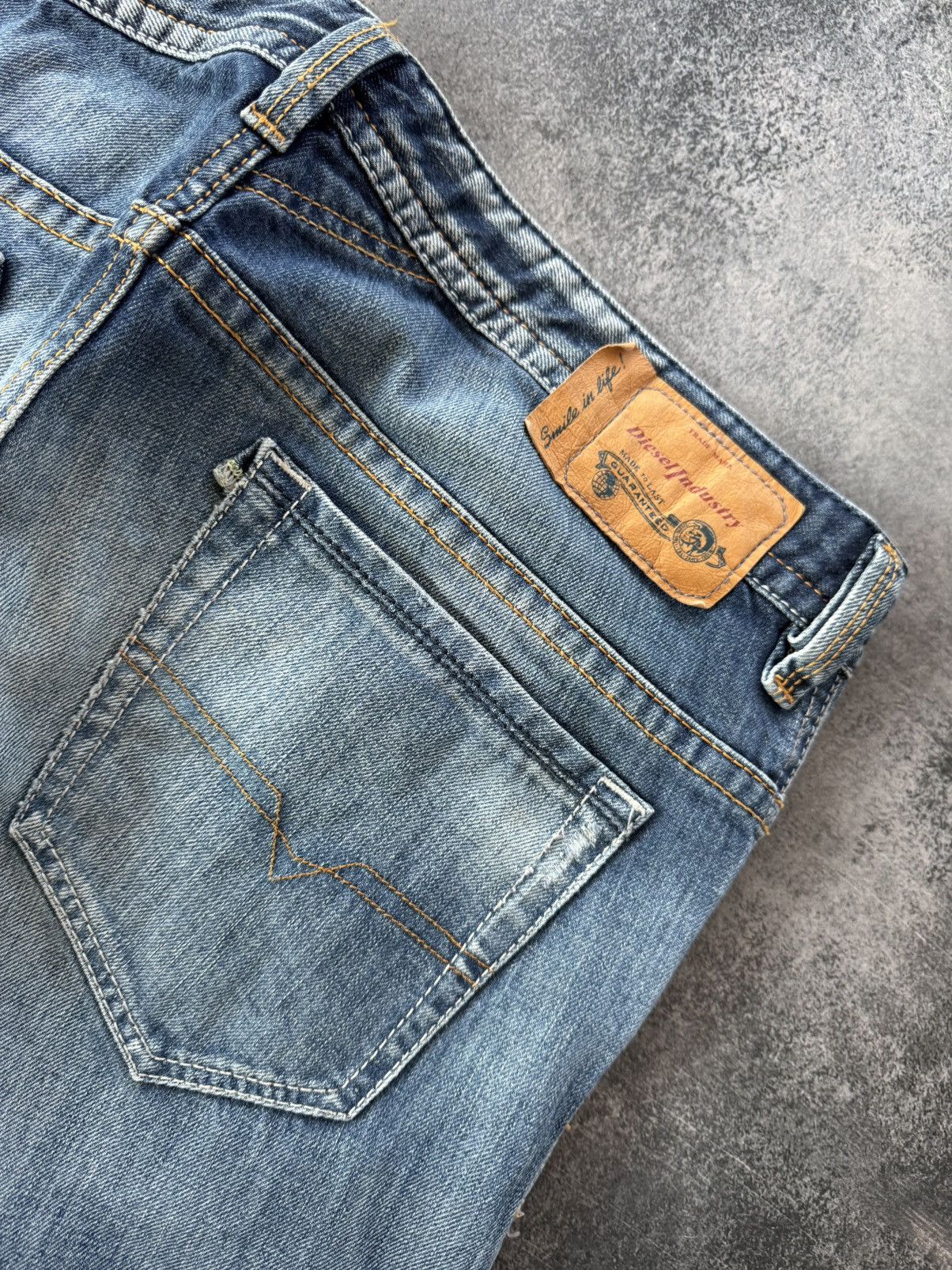 Diesel VTG HYSTERIC GLAMOUR STYLE WASHED DIESEL JEANS 90s Size US 34 / EU 50 - 4 Thumbnail