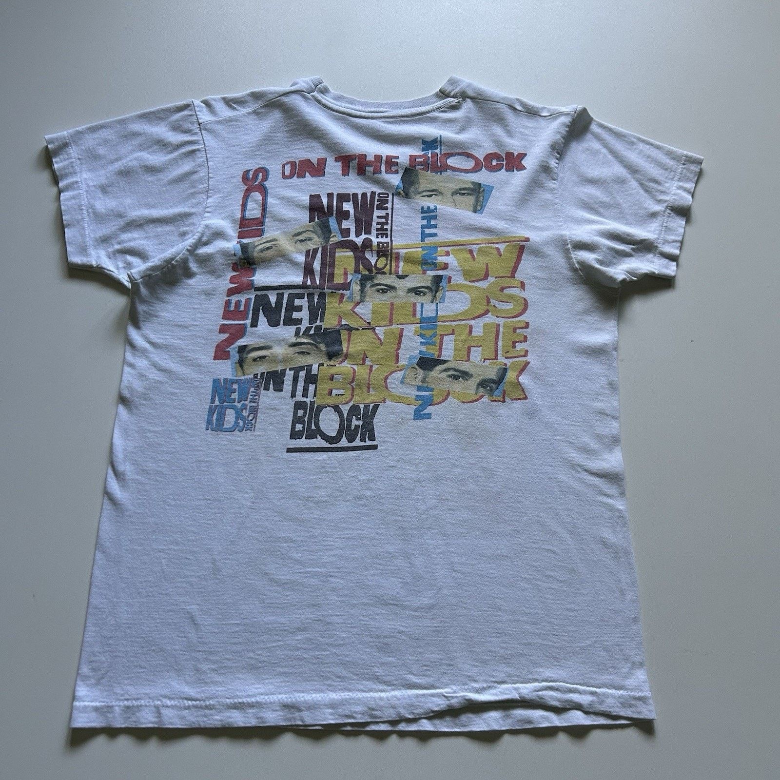 Band Tees Vintage 90s New Kids On The Block T-Shirt Medium NKOTB Rare Size US M / EU 48-50 / 2 - 3 Thumbnail