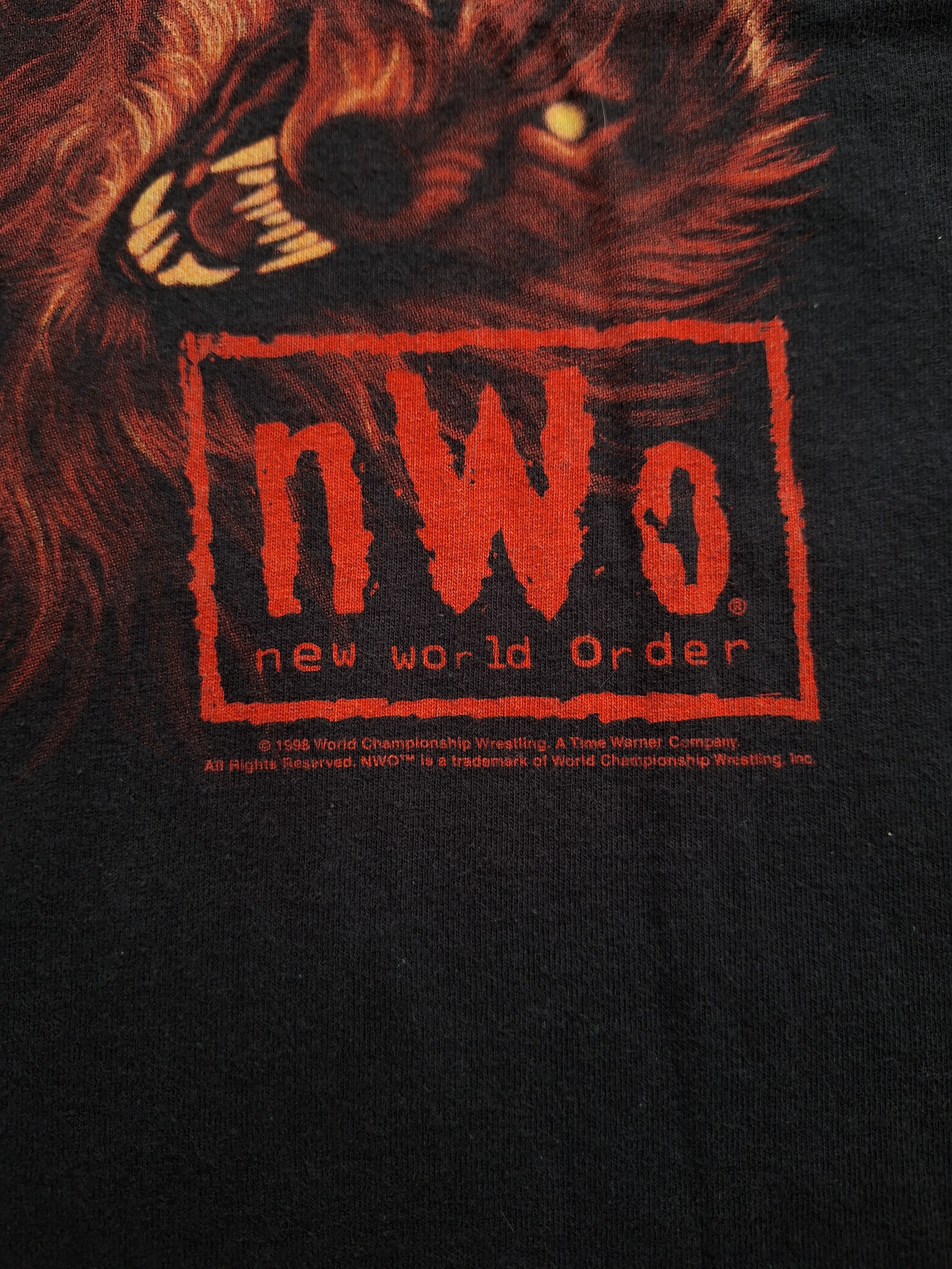 WWE 🔥RARE🔥 Vintage 90s NWO wolfpack liquid blue 1998 graphic Size US M / EU 48-50 / 2 - 3 Thumbnail