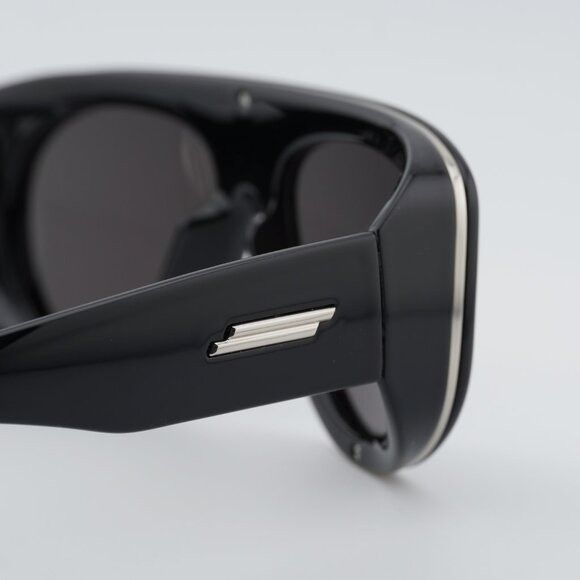Bottega Veneta Bottega Veneta BV1362S 001 Sunglasses Black Geometric Frame Size ONE SIZE - 7 Thumbnail