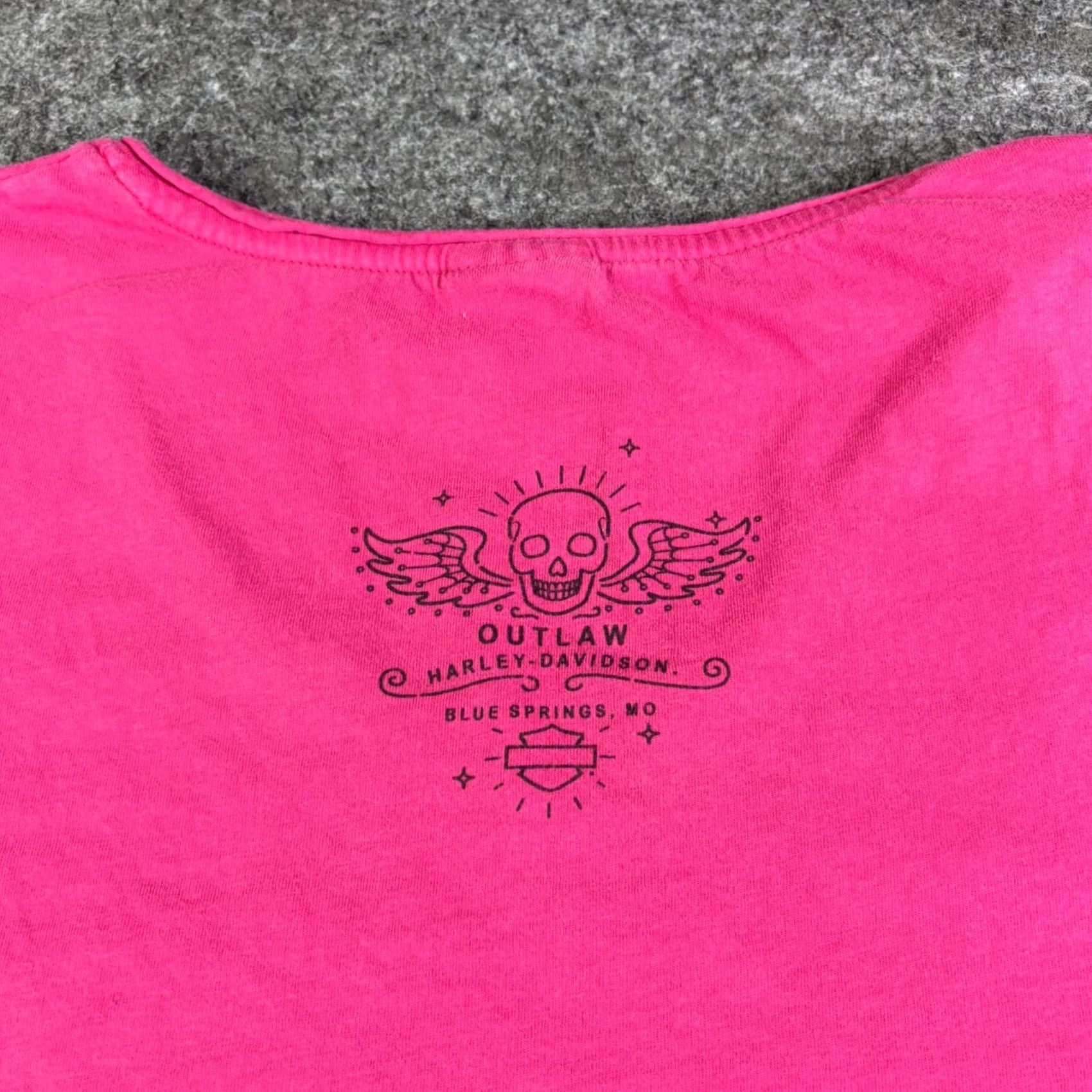 Harley Davidson Harley-Davidson Womens T-Shirt Pink V-Neck Short Sleeve Outlaw Graphic 2019 M Size M / US 6-8 / IT 42-44 - 8 Thumbnail