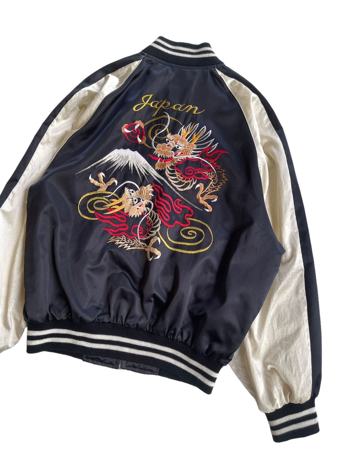 Japanese Brand Vintage Sukajan Souvenir Satin Jacket Made in Japan Size US L / EU 52-54 / 3 - 6 Thumbnail