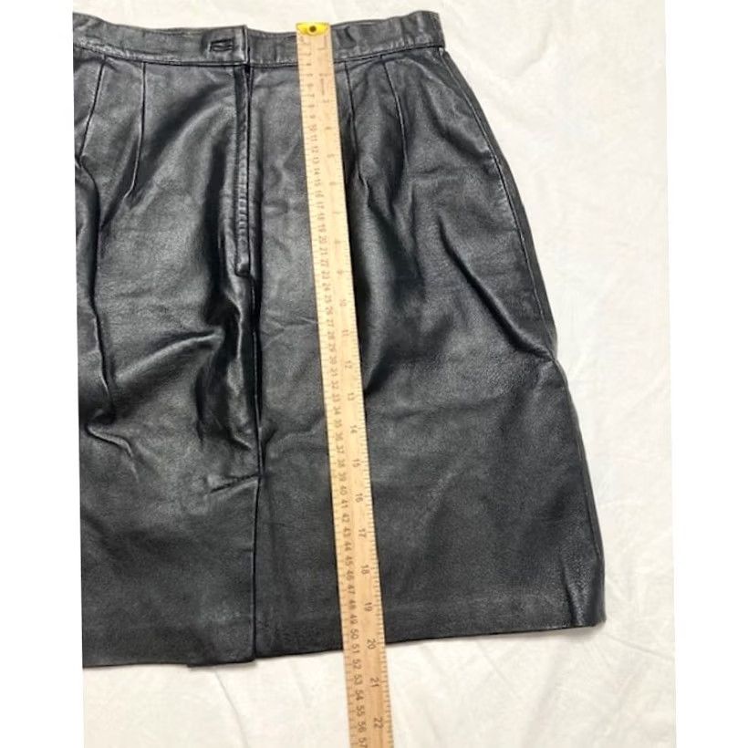 Vintage Newport News Genuine Leather Skirt Black Knee Length Lined - Size 6 Size 28" / US 6 / IT 42 - 7 Thumbnail