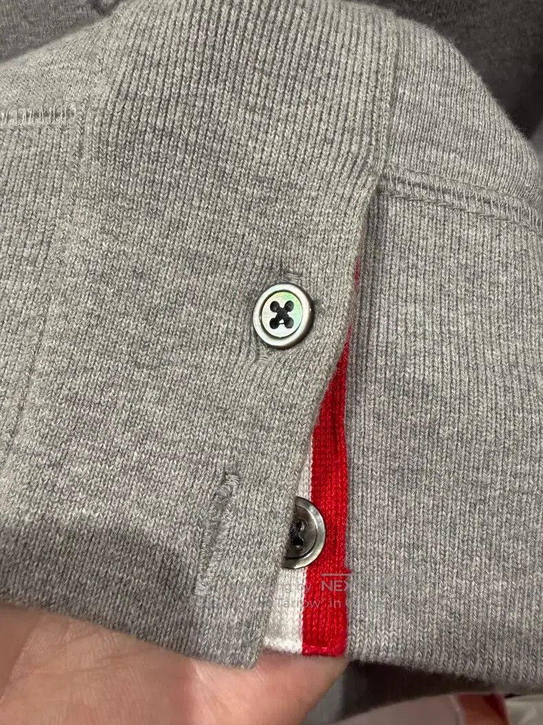 Thom Browne Thom Browne Crew Neck Sweatshirt Light Grey Size US XL / EU 56 / 4 - 5 Thumbnail