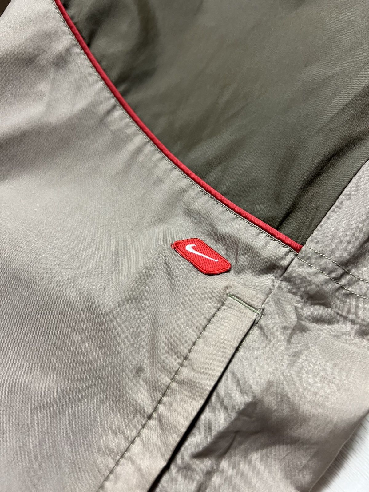 Nike × Vintage Vintage Nike Nylon Track Pants Swoosh Logo Men’s Sweatpants Size US 32 / EU 48 - 8 Thumbnail