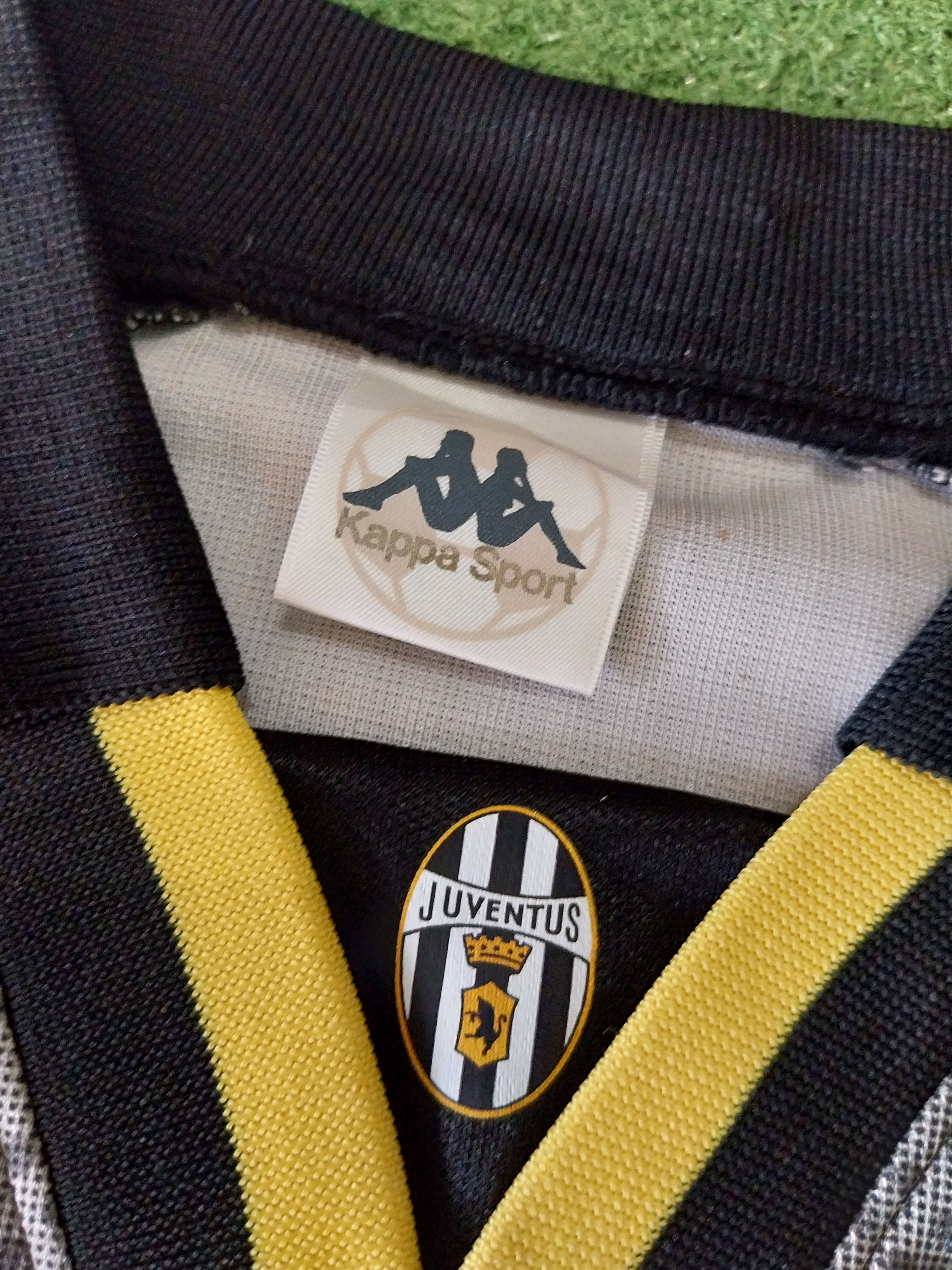 Kappa Juventus GK 1994/1995 angelo peruzzi jersey football Size US L / EU 52-54 / 3 - 4 Thumbnail